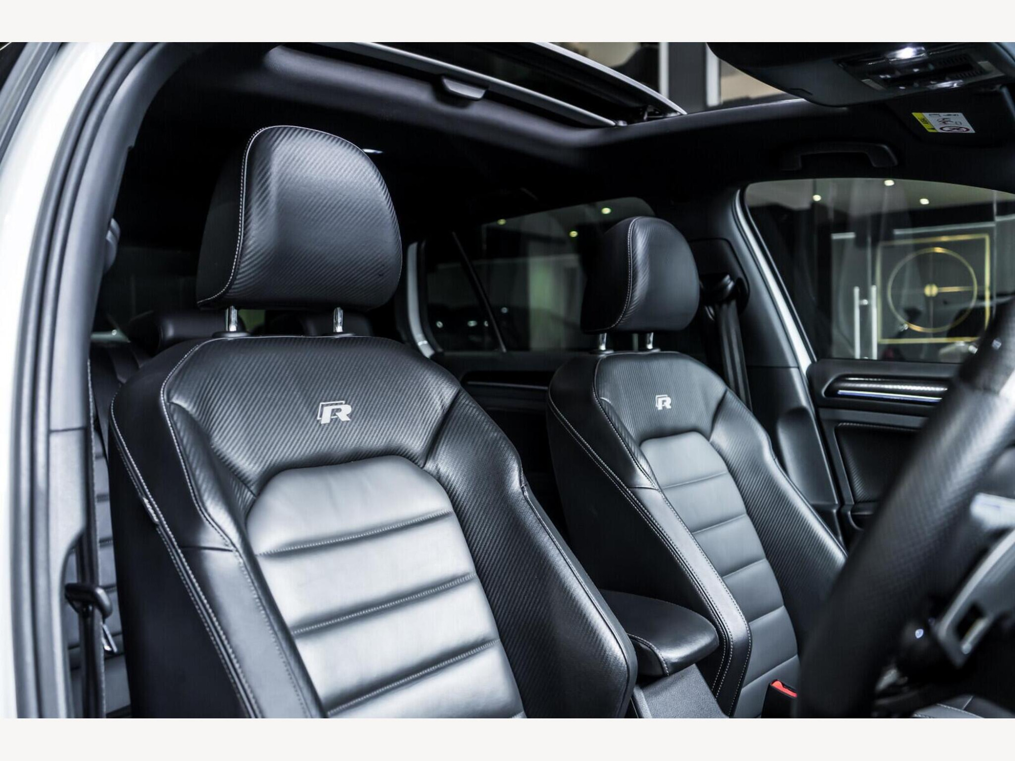 2018 Volkswagen Golf image 13