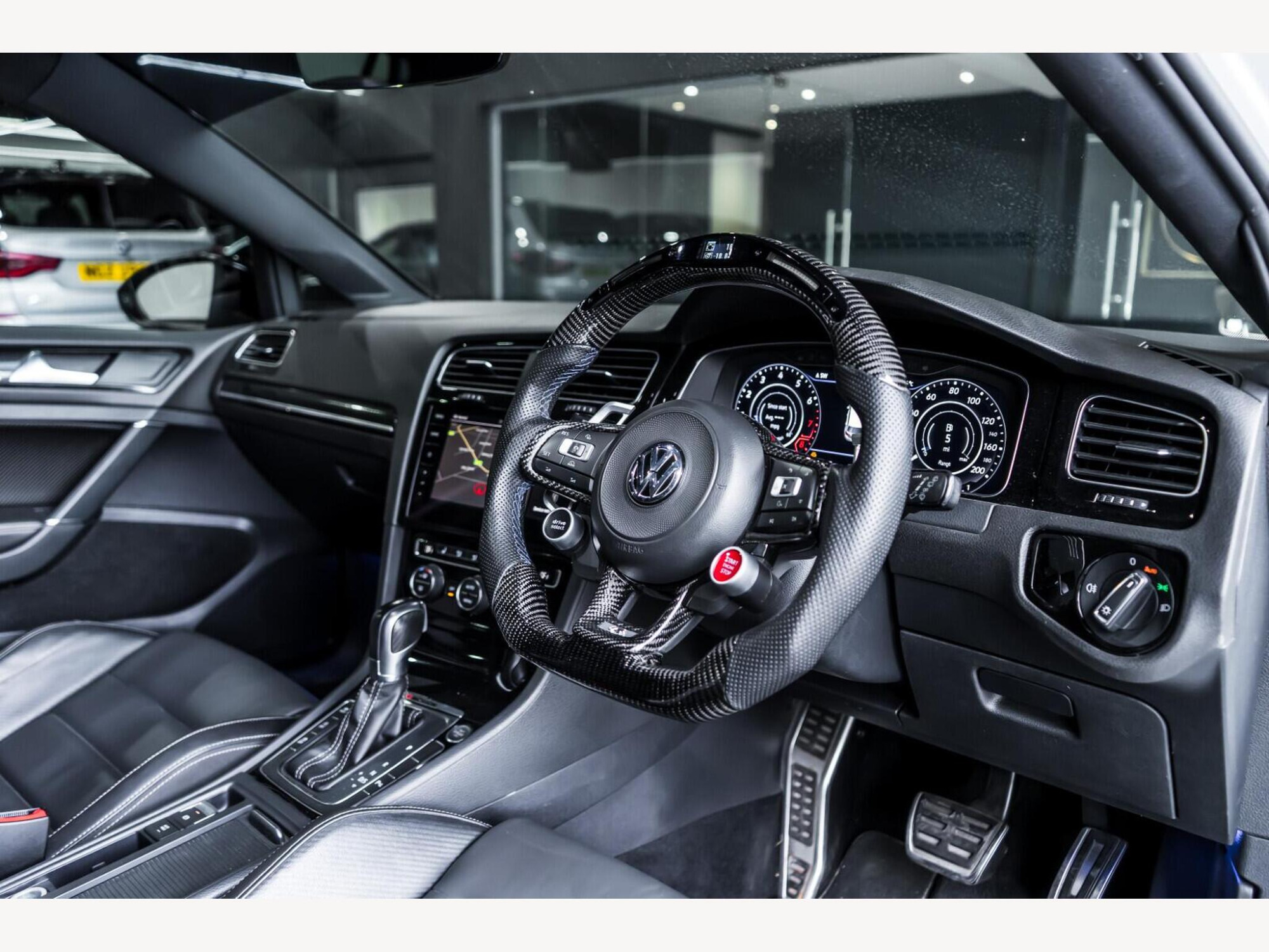 2018 Volkswagen Golf image 11