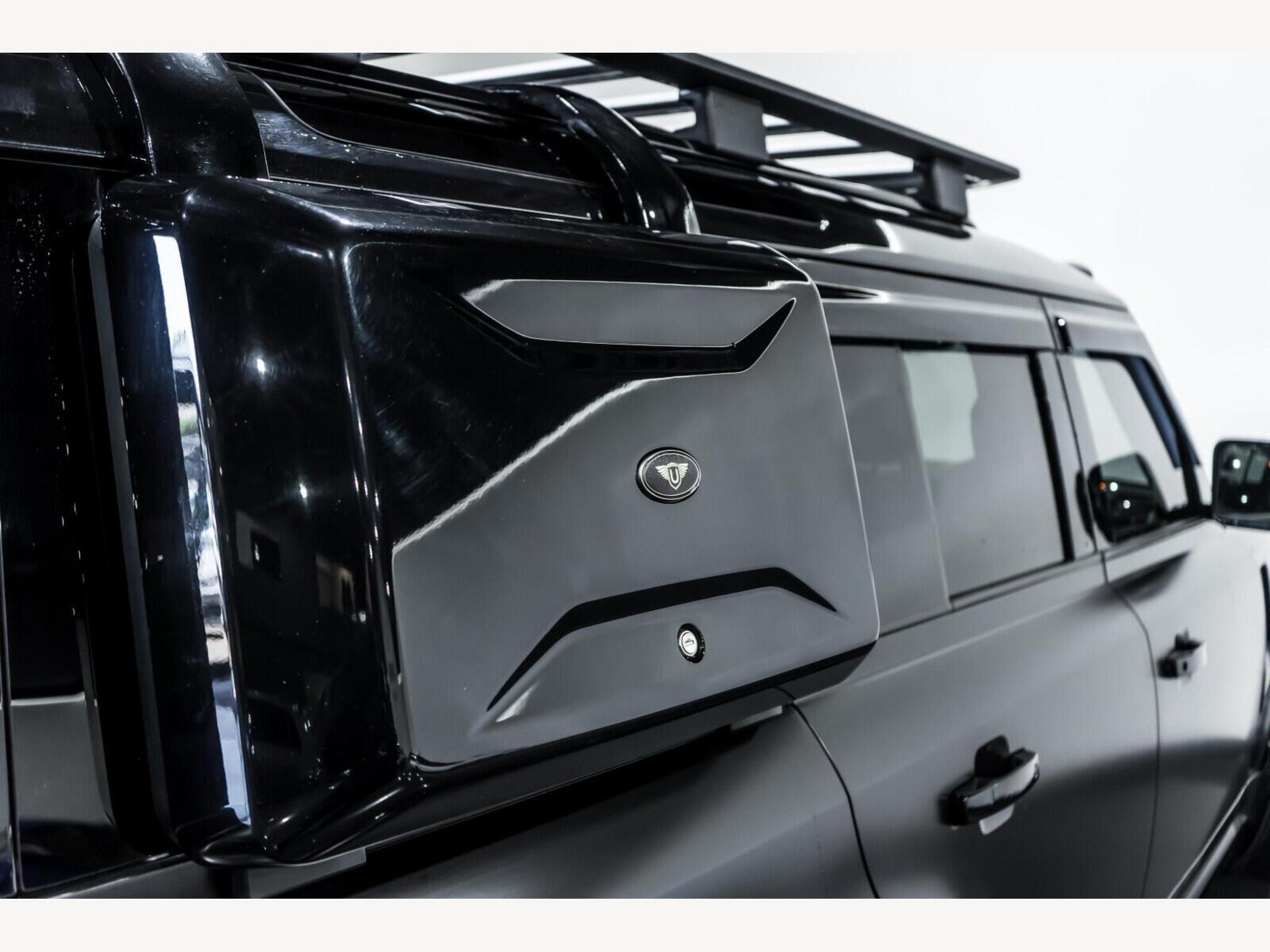 2021 Land Rover Defender 110 image 11