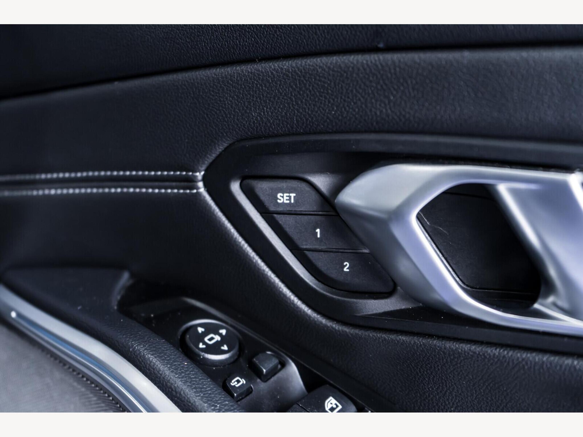 2019 BMW 3 Series image 14