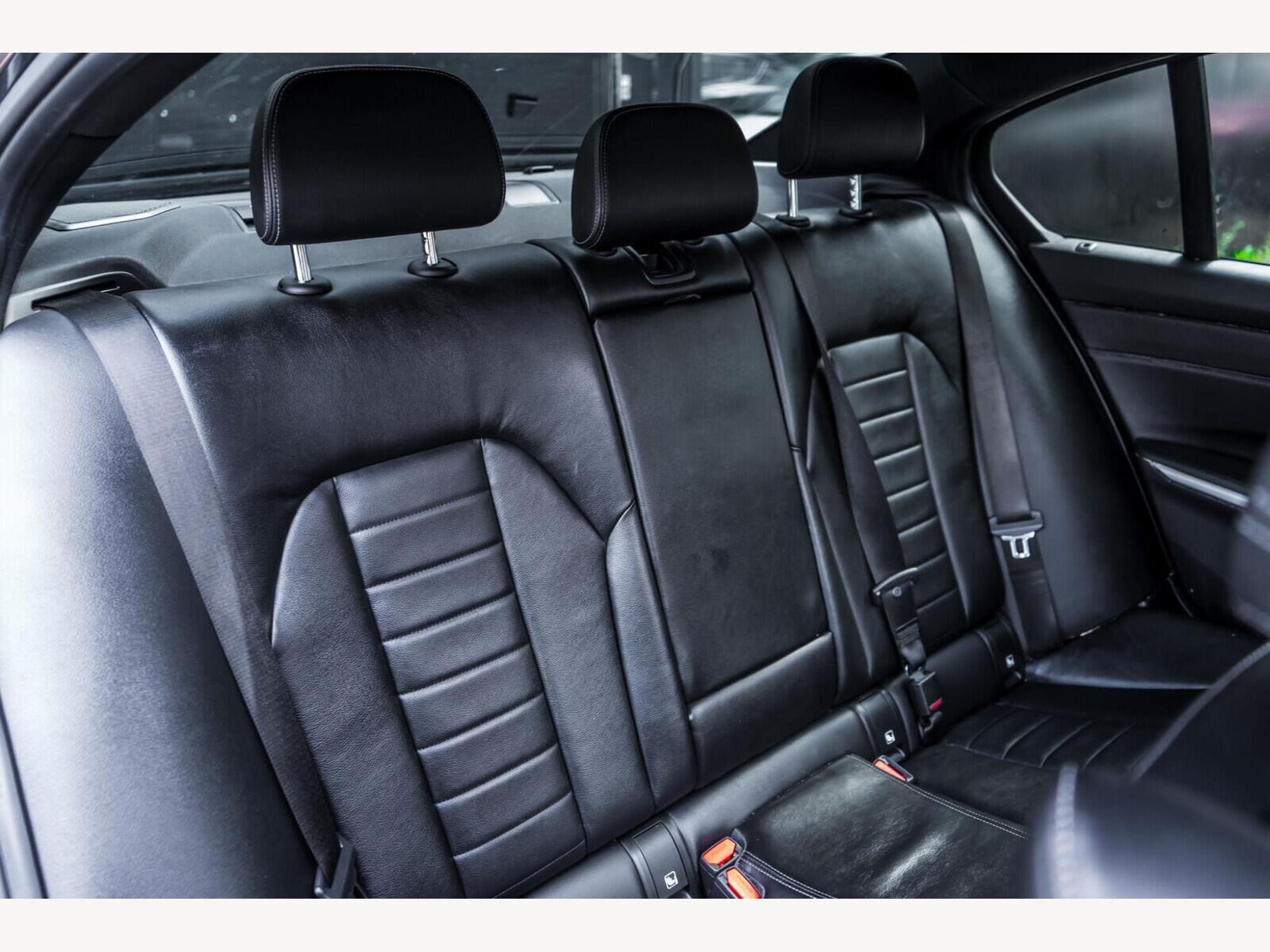 2019 BMW 3 Series image 18