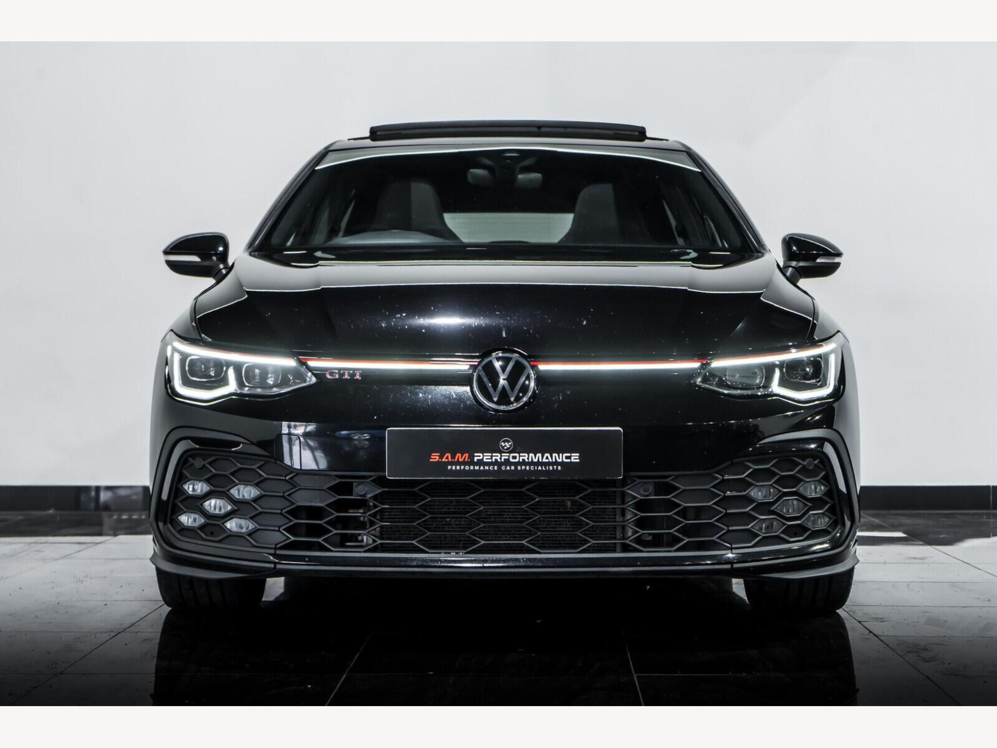 2021 Volkswagen Golf image 7