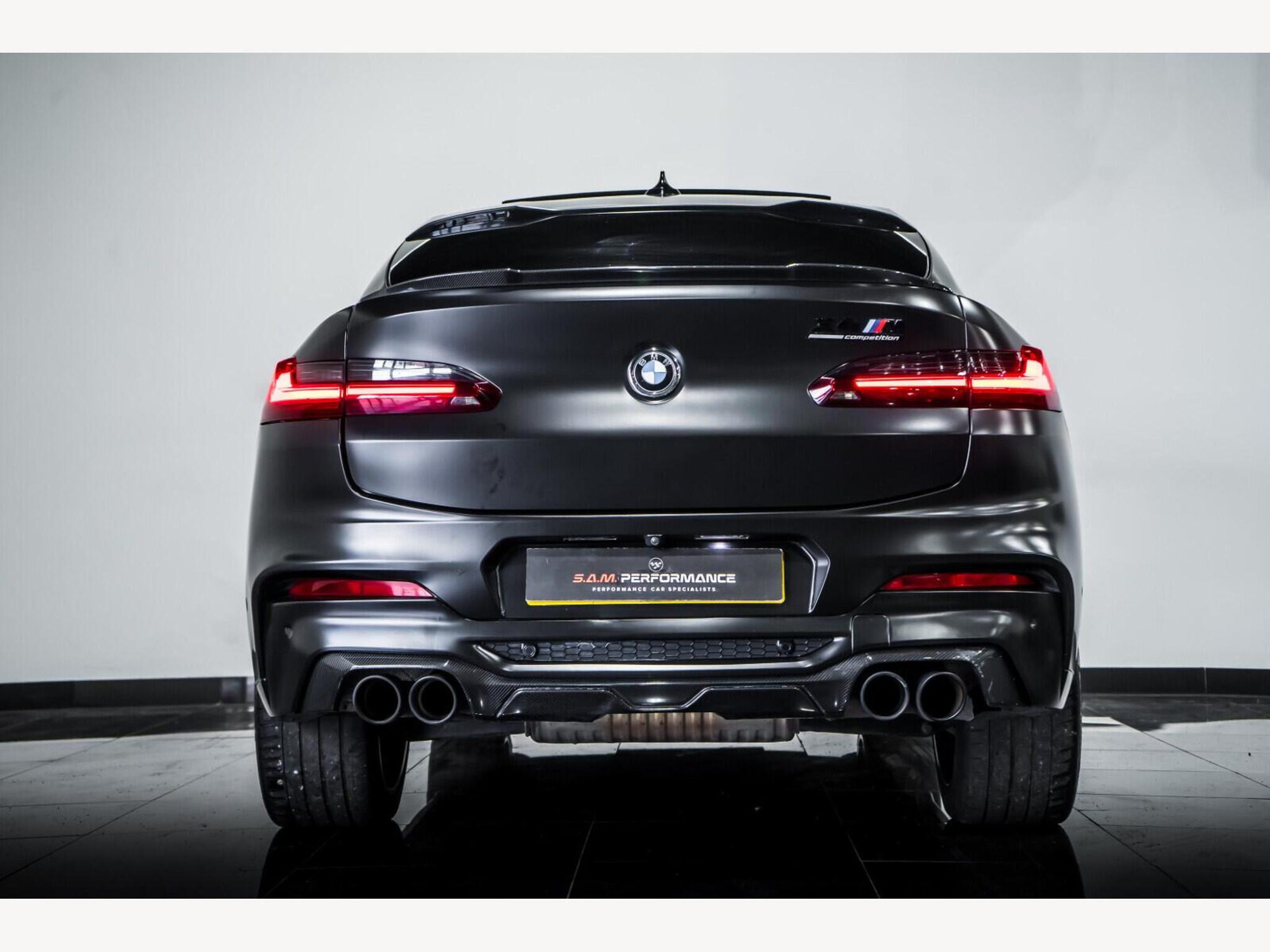 2021 BMW X4 M image 8