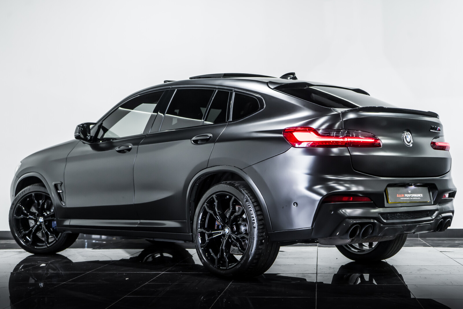 2021 BMW X4 M image 4