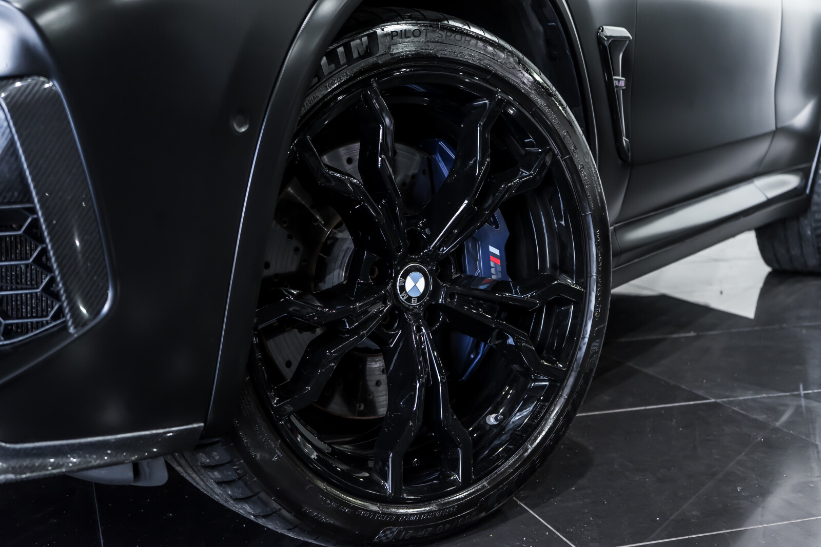 2021 BMW X4 M image 10