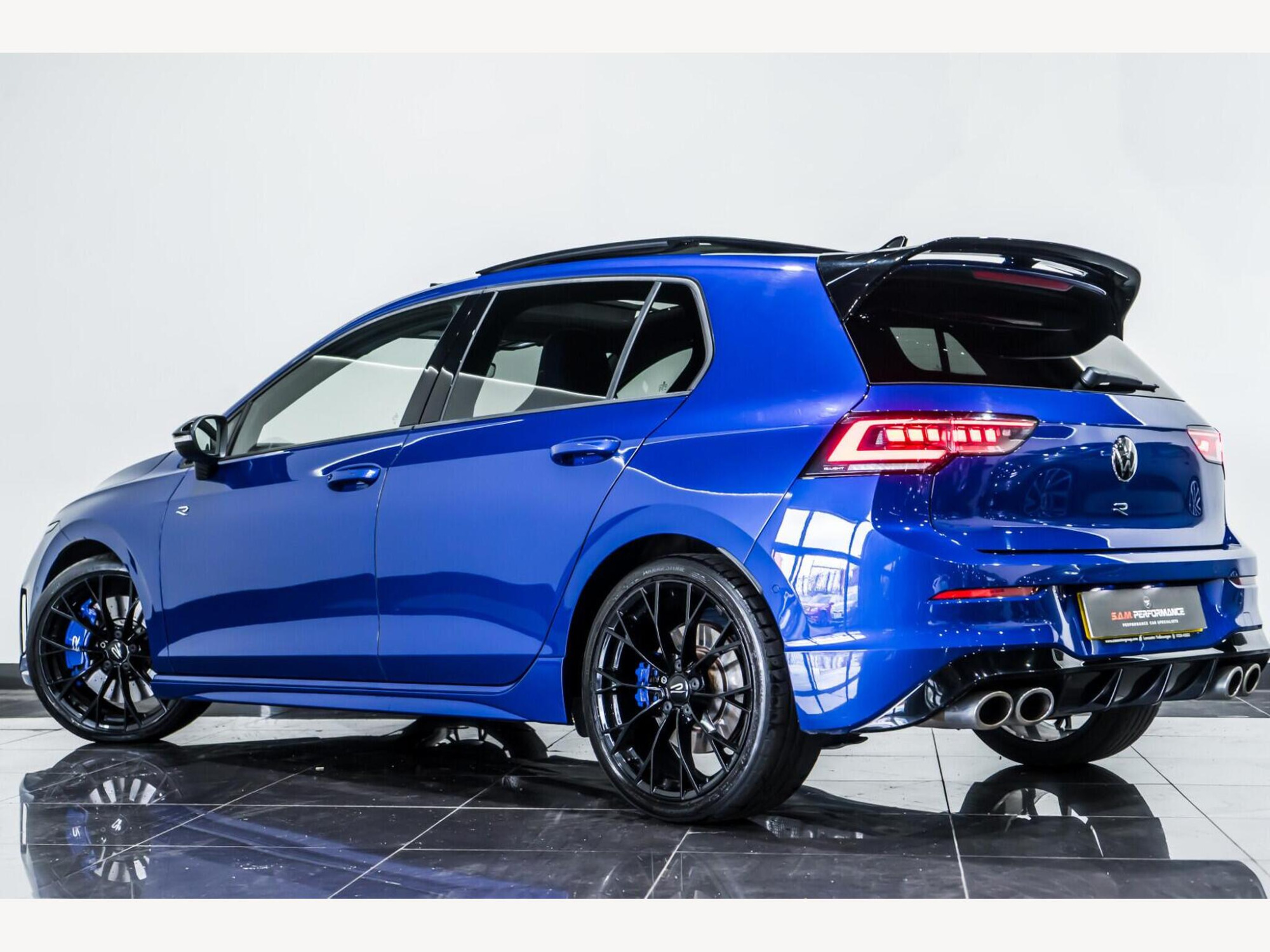 2025 Volkswagen Golf image 4
