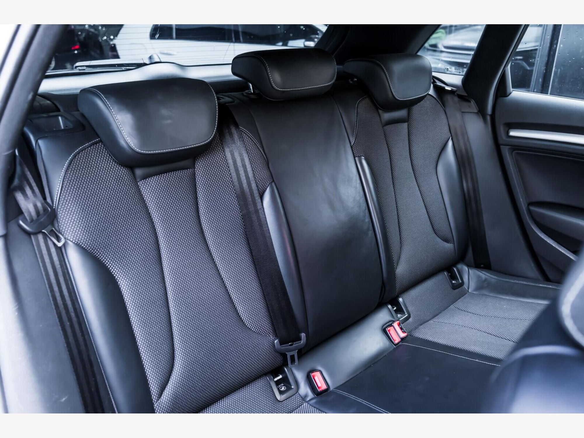 2018 Audi A3 image 12