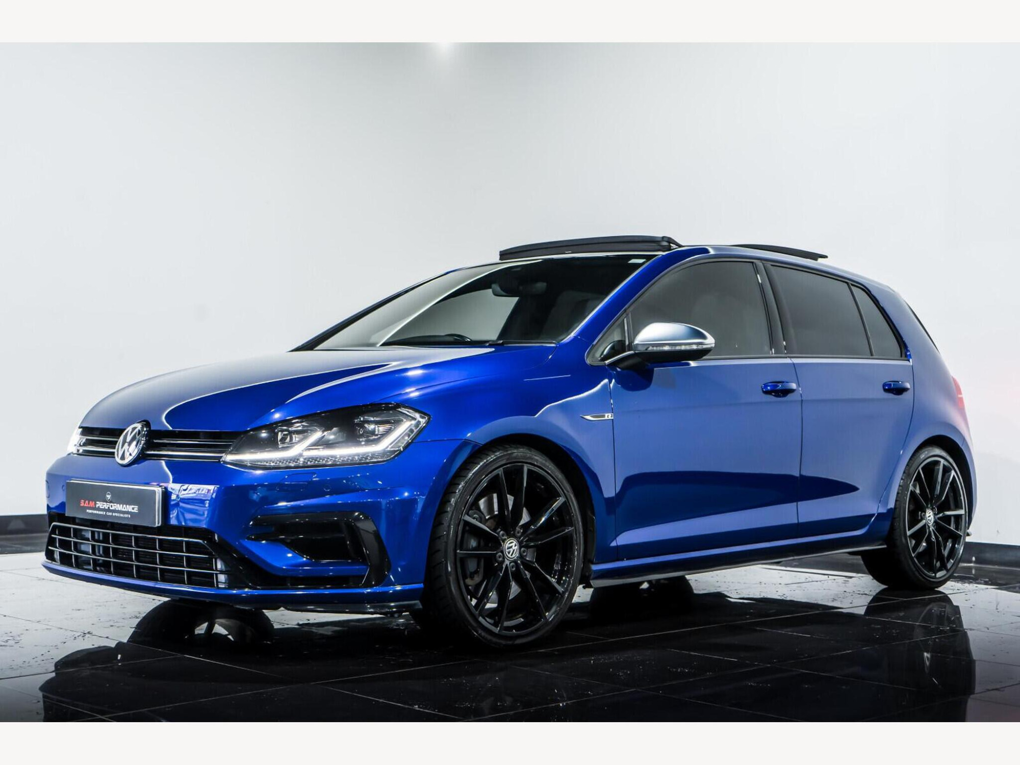 2020 Volkswagen Golf image 5