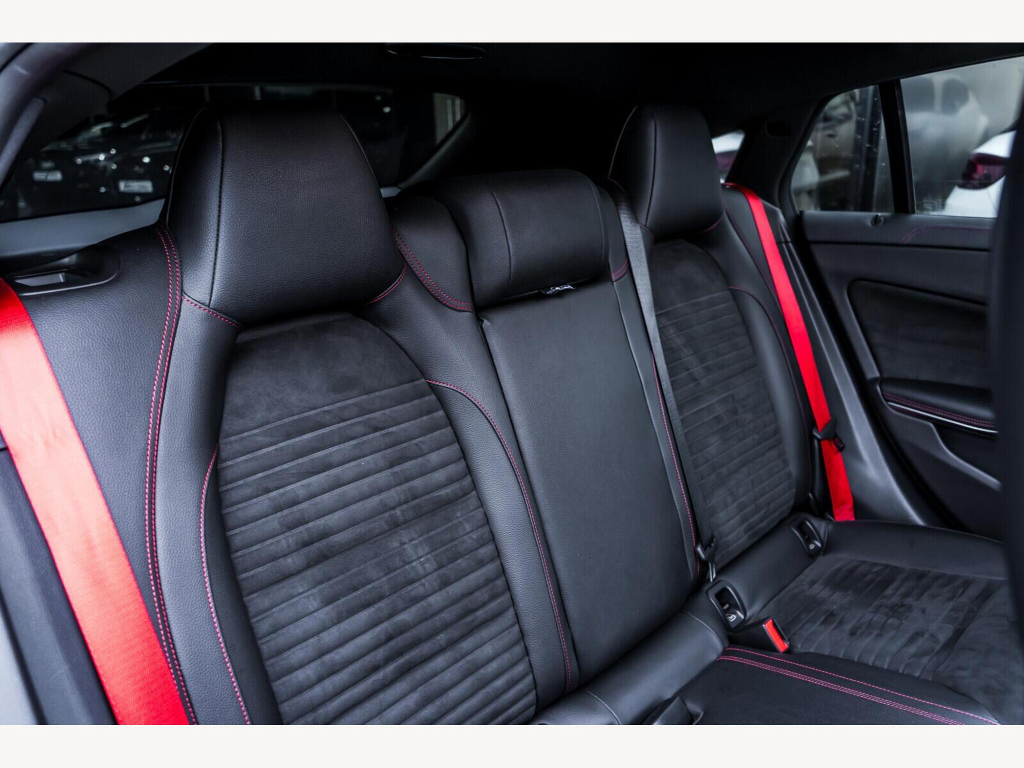 2017 Mercedes-Benz CLA image 15
