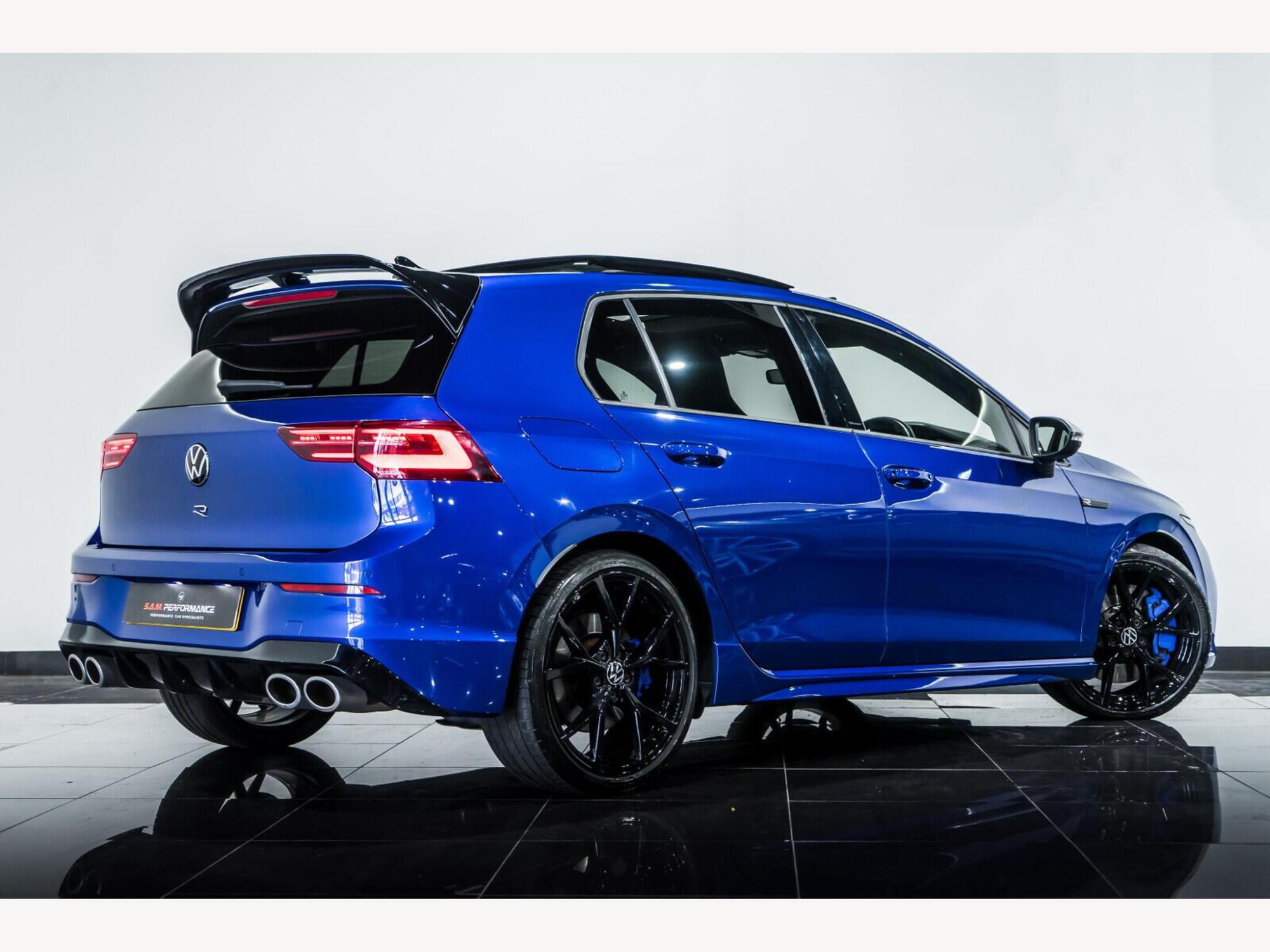 2022 Volkswagen Golf image 3