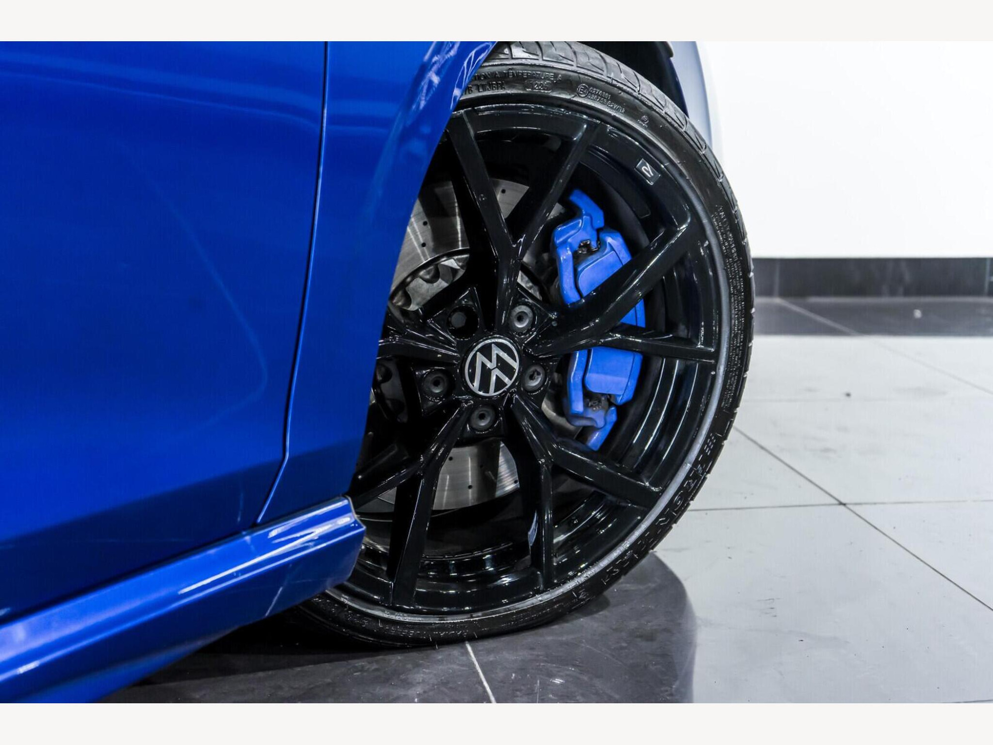 2022 Volkswagen Golf image 10