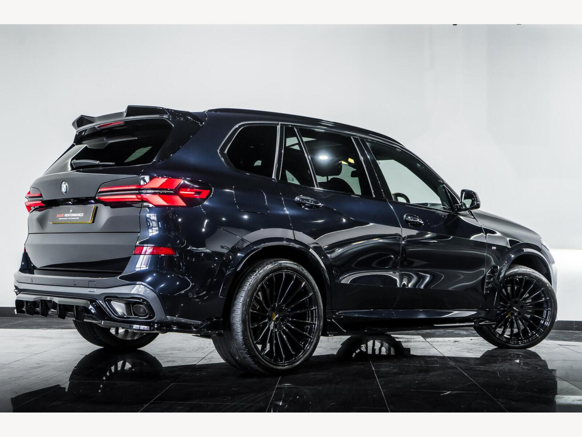 2023 BMW X5 image 3