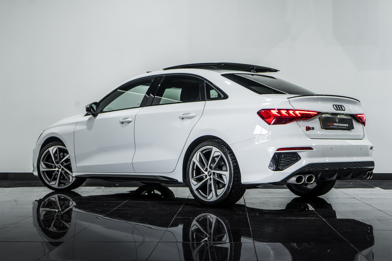 2021 Audi S3 image 4