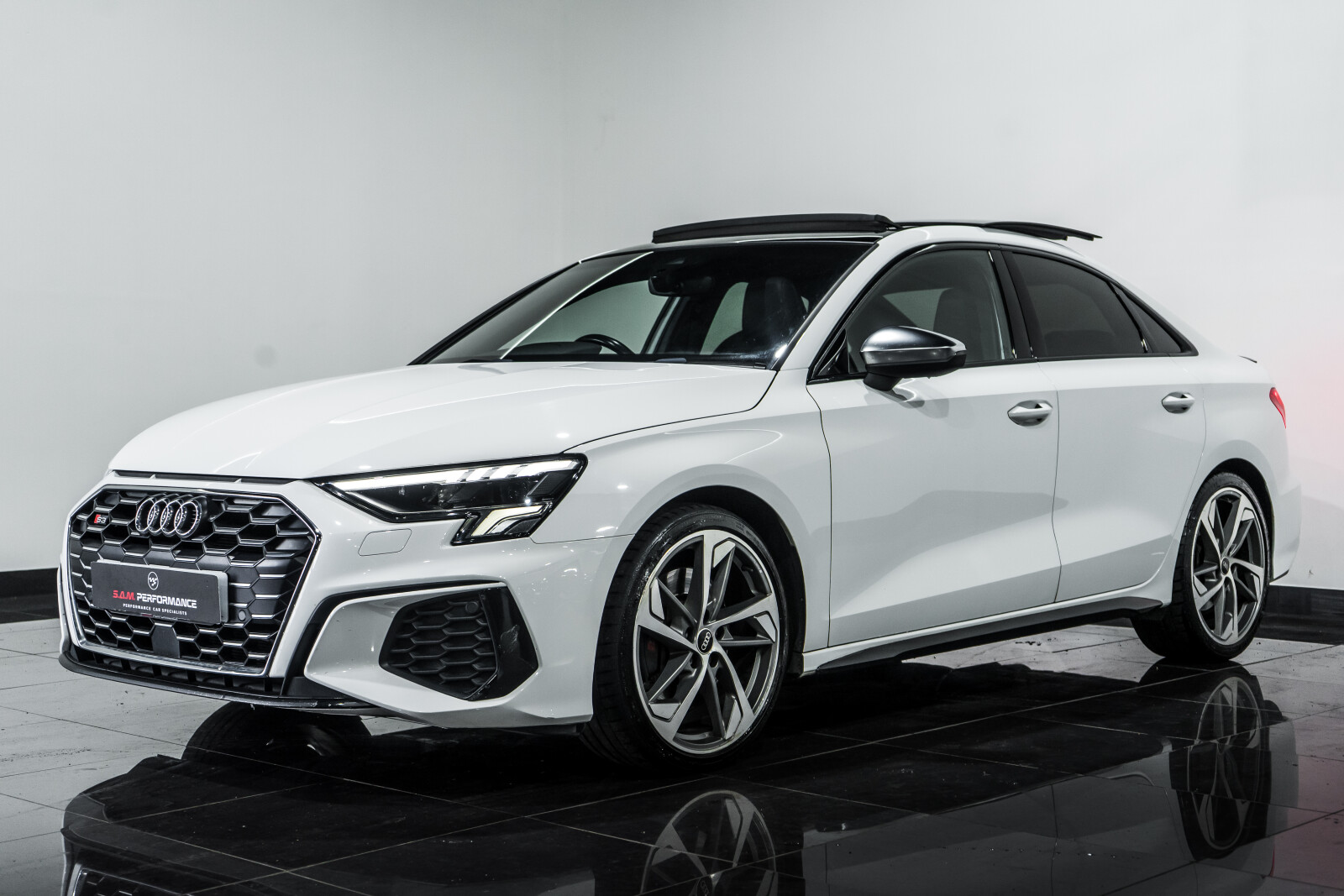 2021 Audi S3 image 5