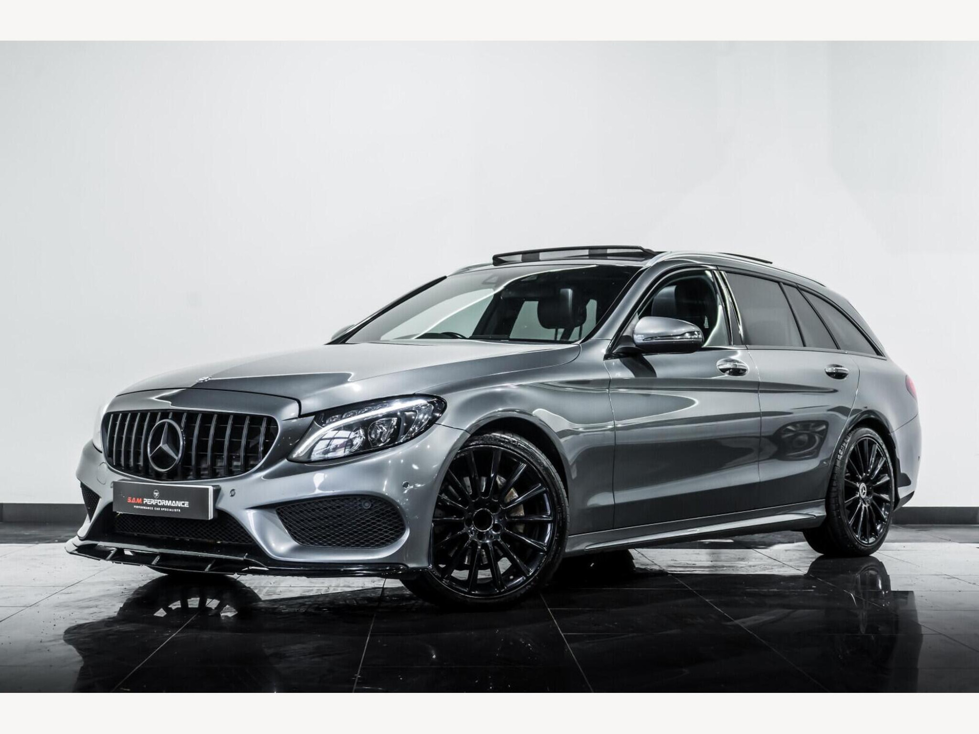 2017 Mercedes-Benz C Class image 2