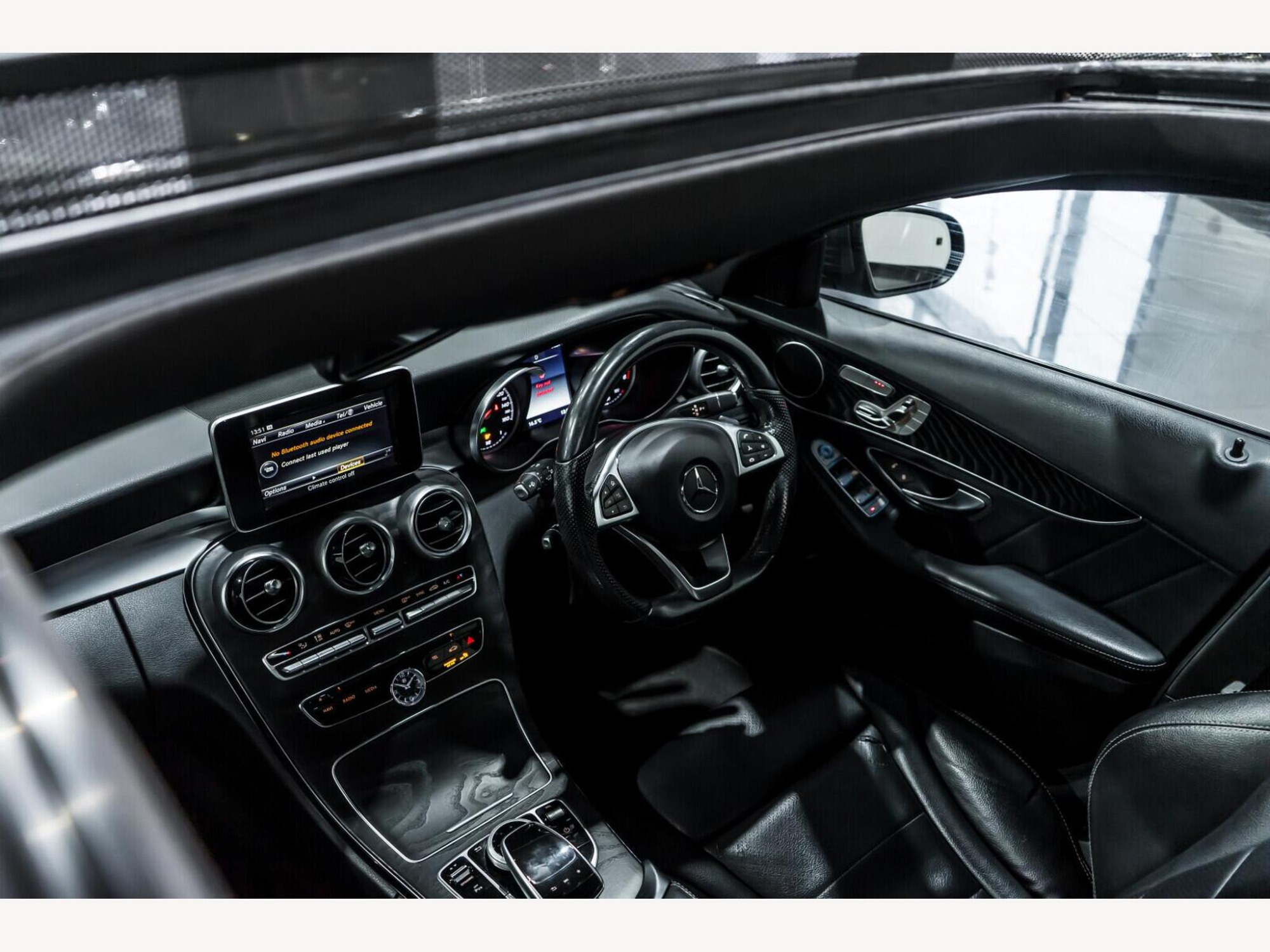 2017 Mercedes-Benz C Class image 10