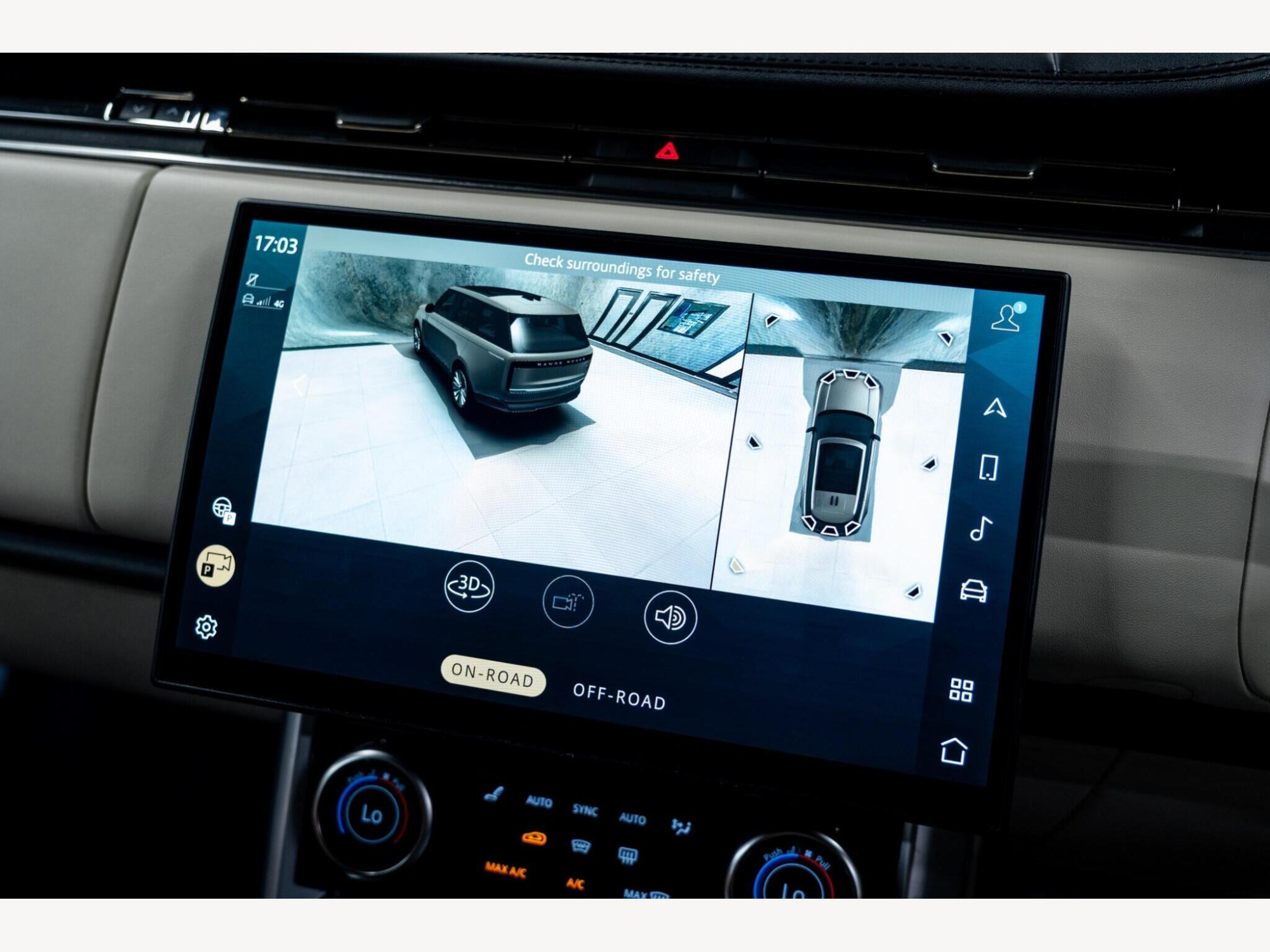 2023 Land Rover Range Rover image 24