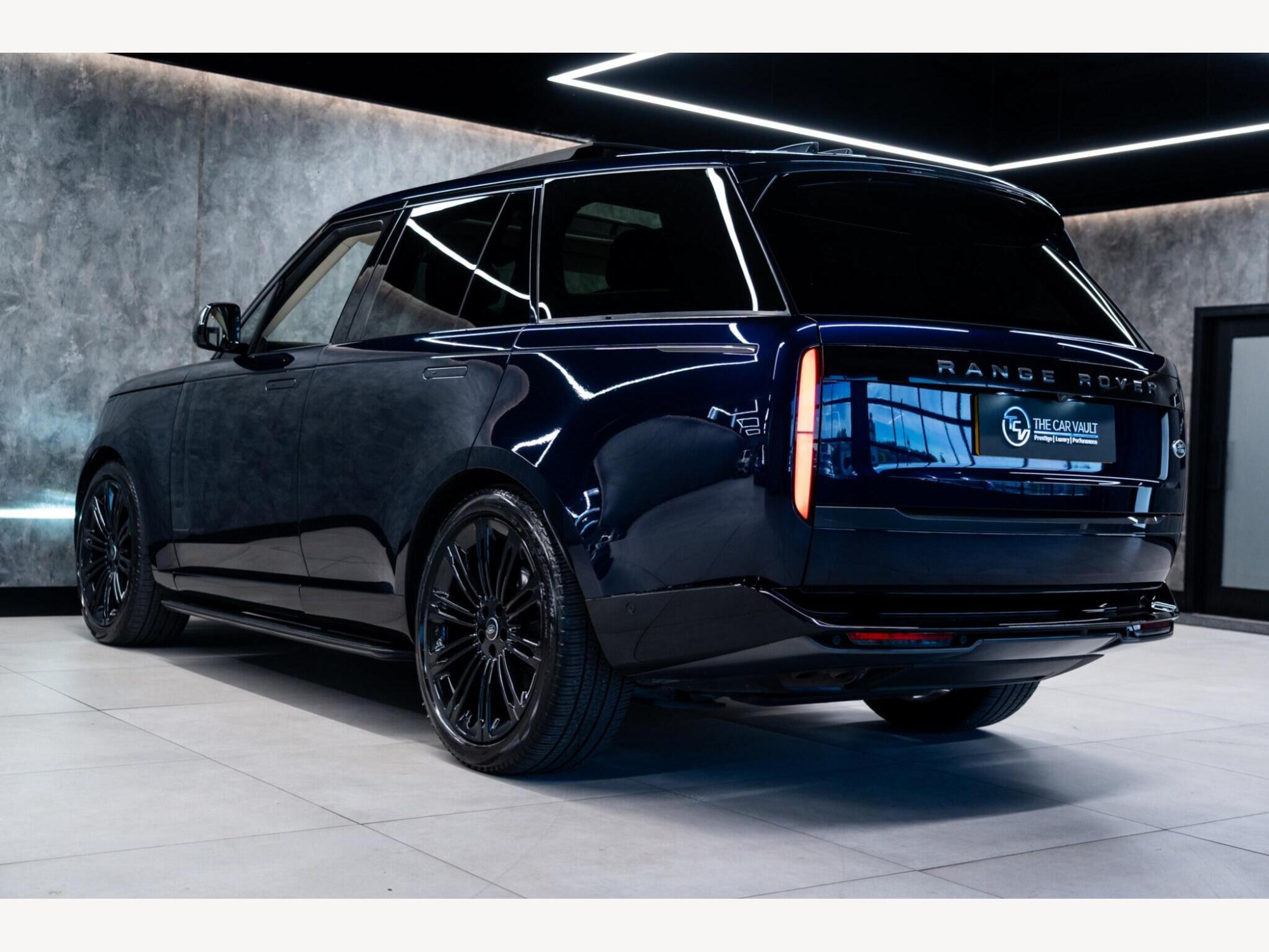 2023 Land Rover Range Rover image 6