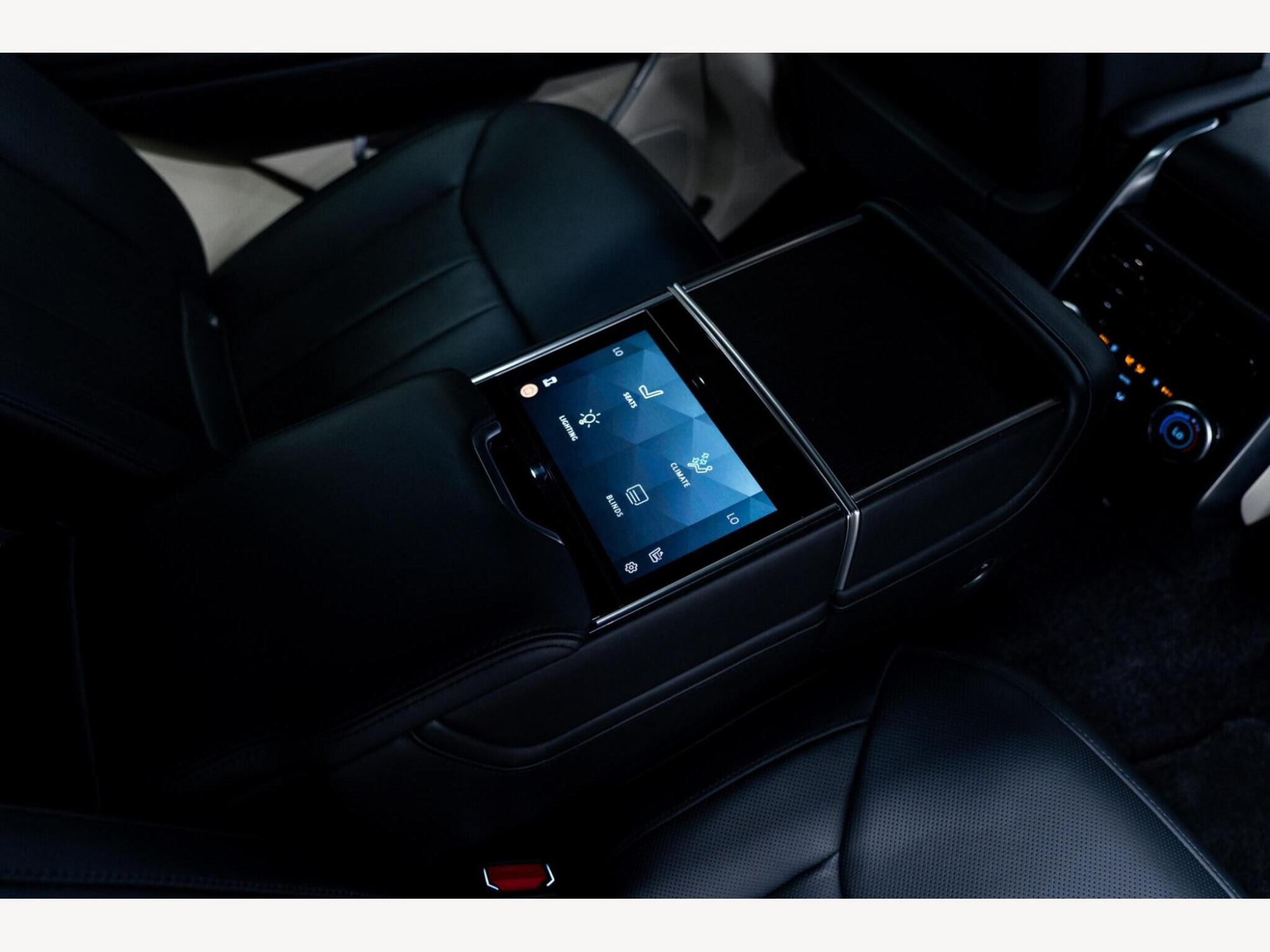 2023 Land Rover Range Rover image 59
