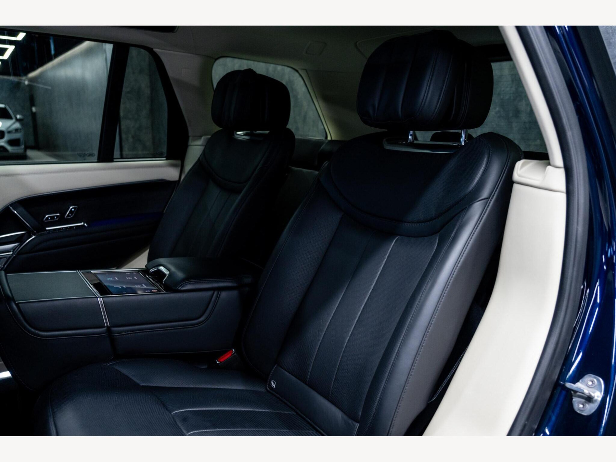 2023 Land Rover Range Rover image 67
