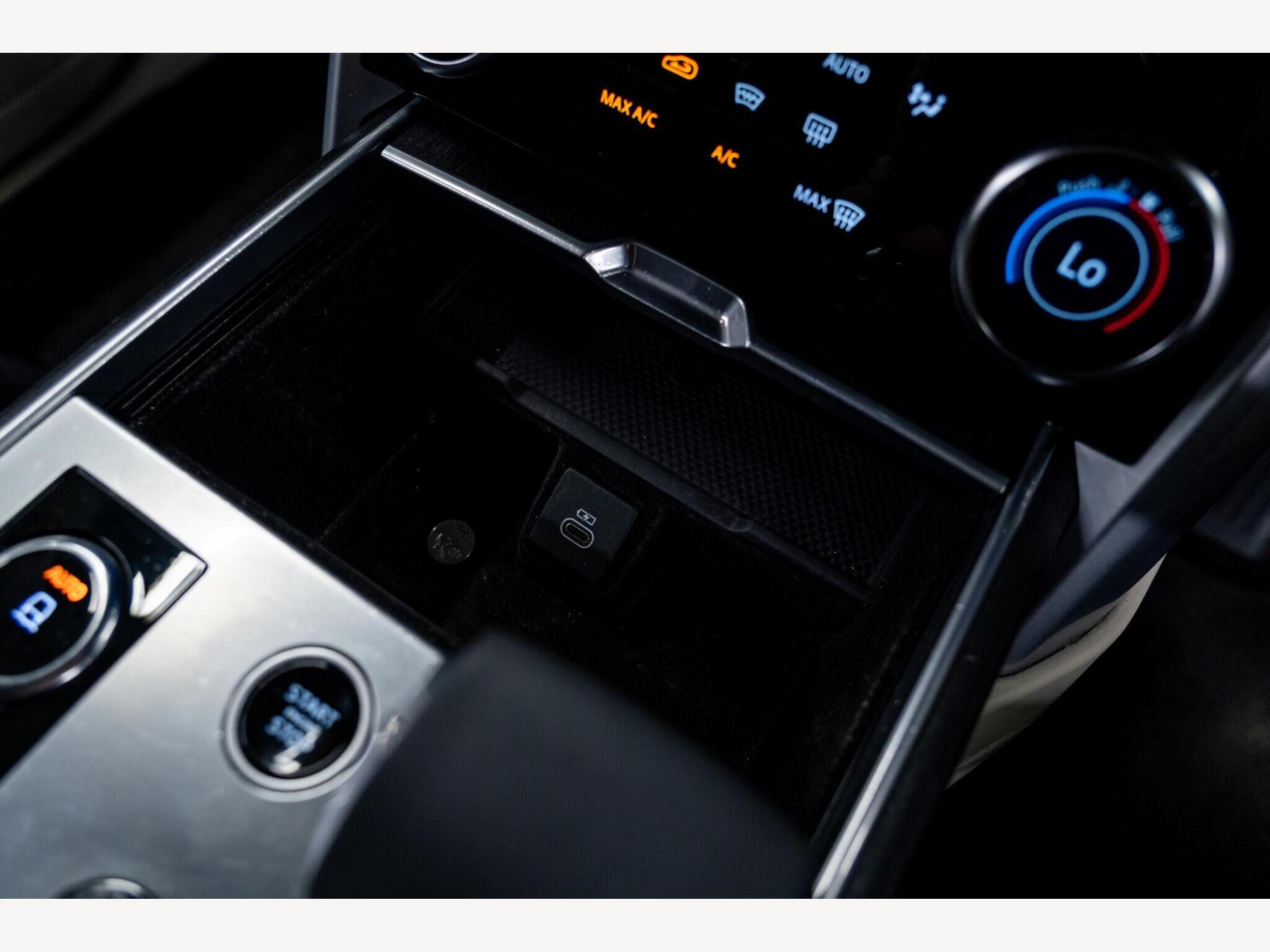 2023 Land Rover Range Rover image 53