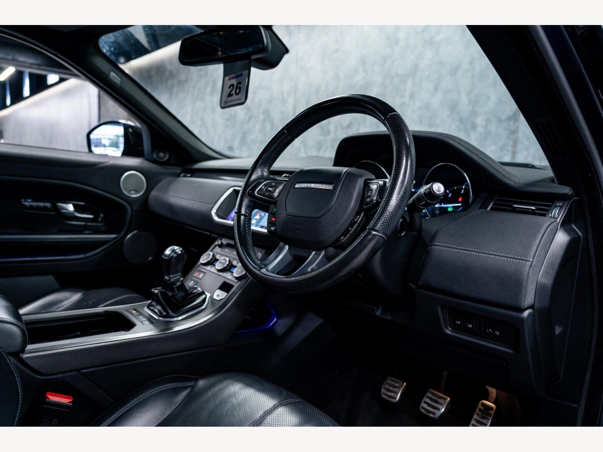 2018 Land Rover Range Rover Evoque image 19