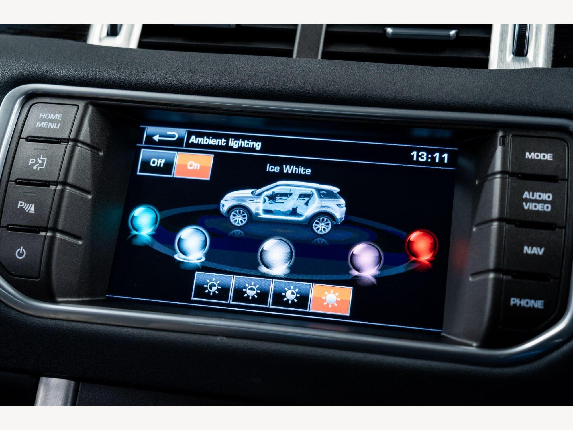 2015 Land Rover Range Rover Evoque image 25