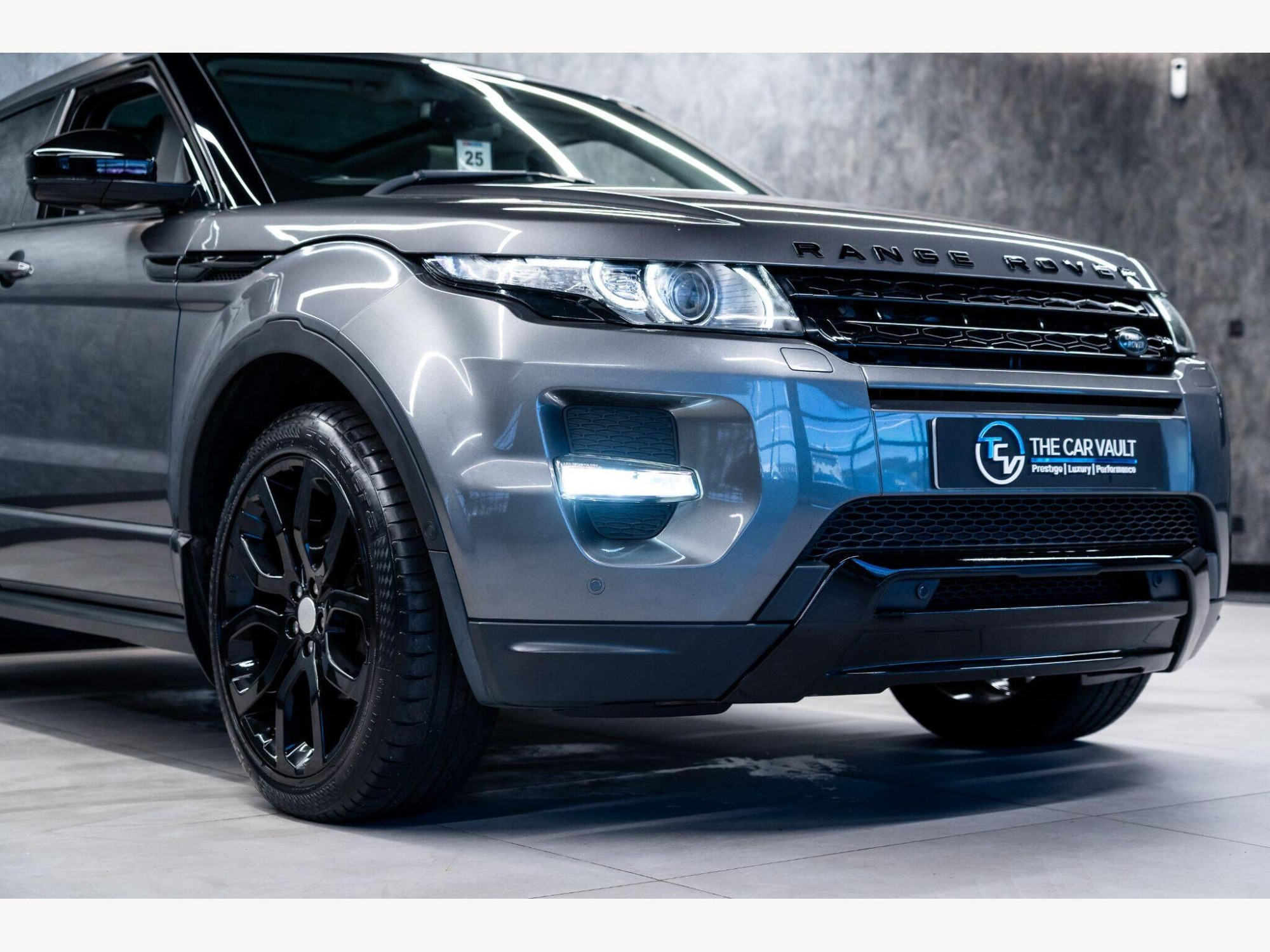 2015 Land Rover Range Rover Evoque image 9