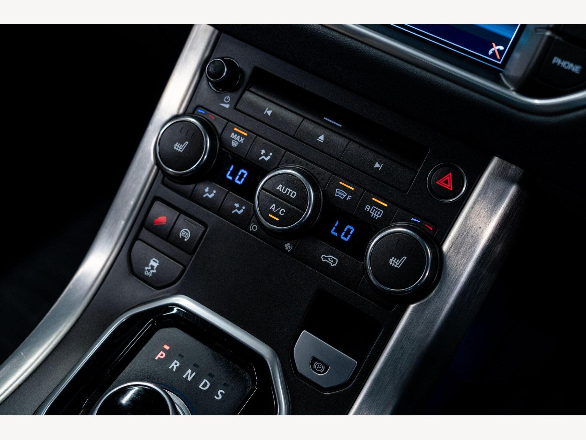 2015 Land Rover Range Rover Evoque image 28