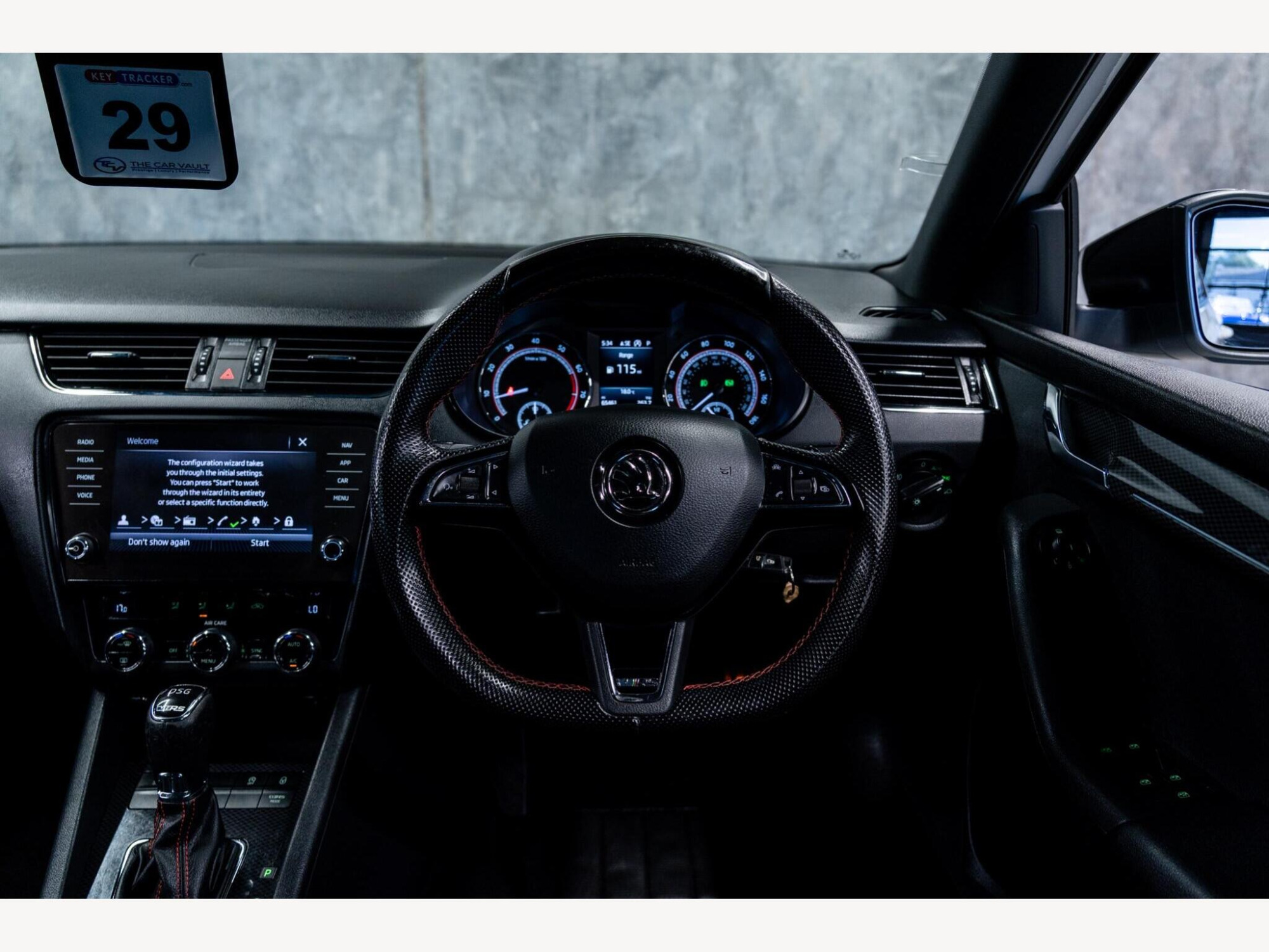 2017 Skoda Octavia image 17