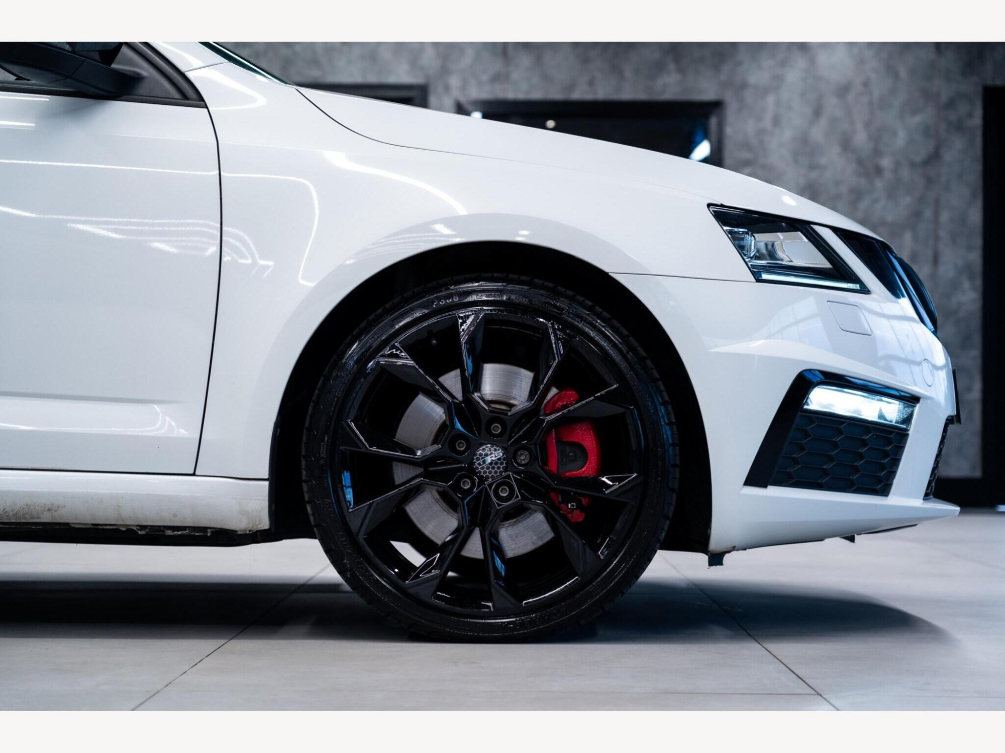2017 Skoda Octavia image 14