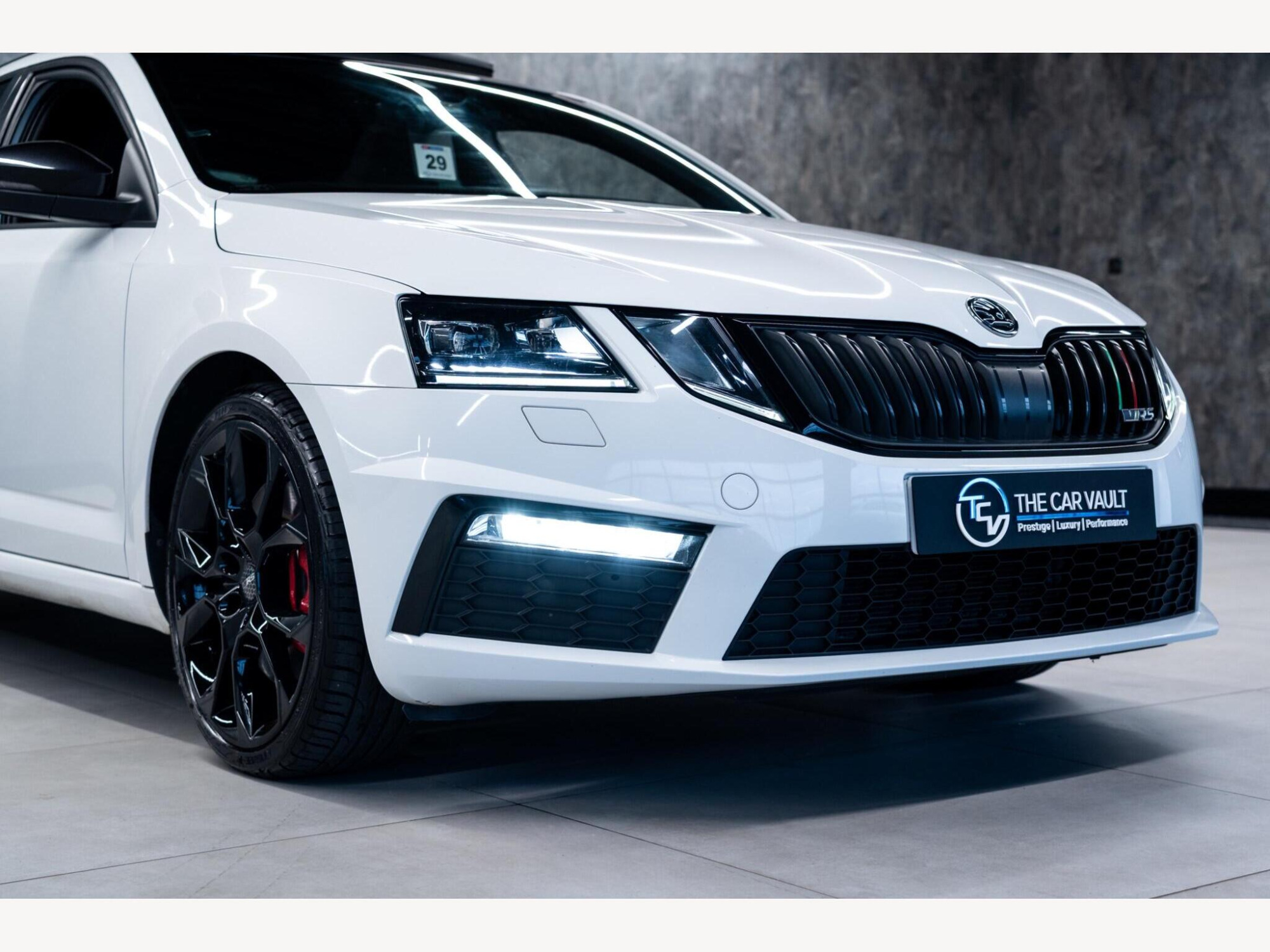 2017 Skoda Octavia image 11