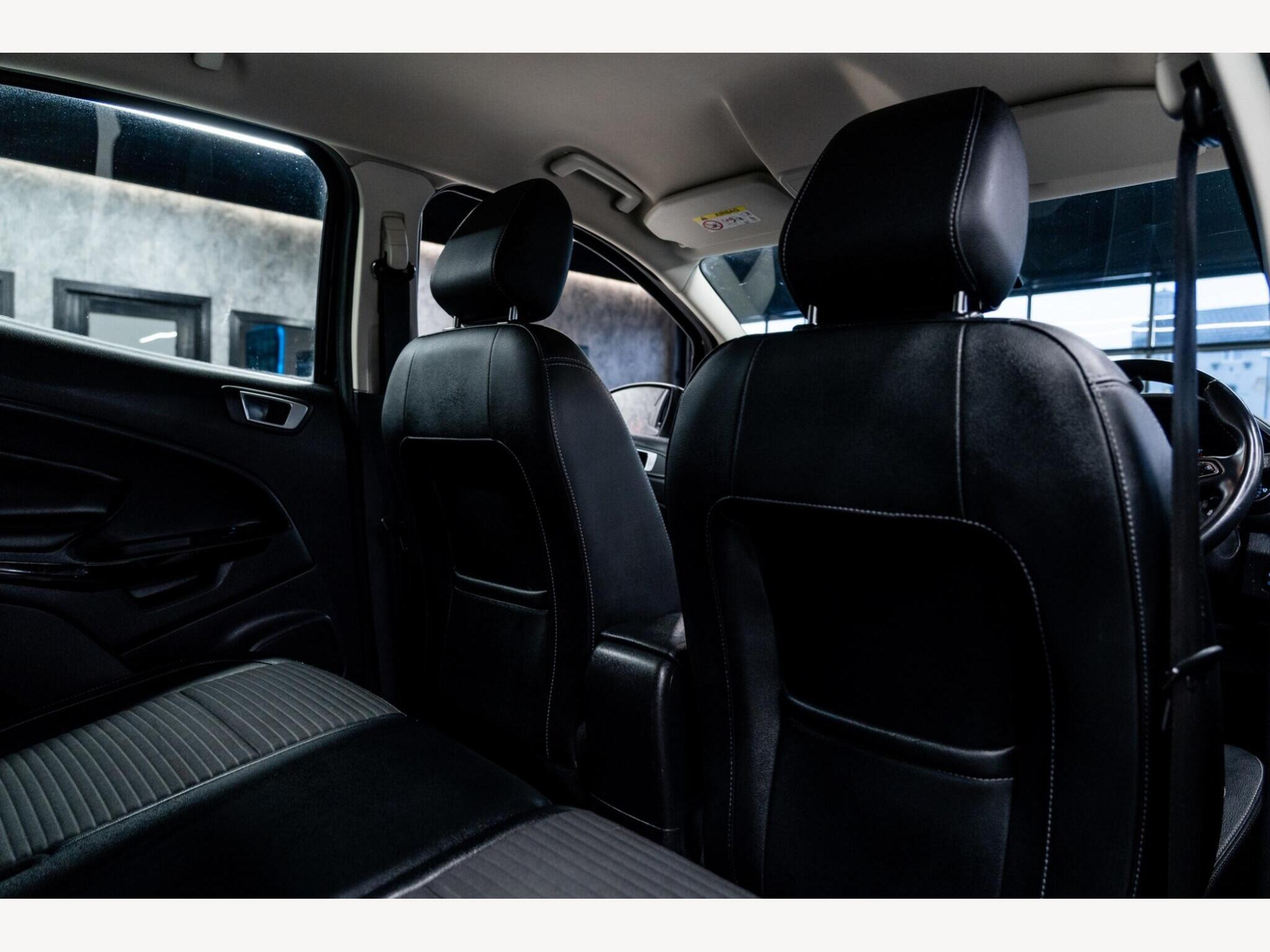 2019 Ford EcoSport image 33