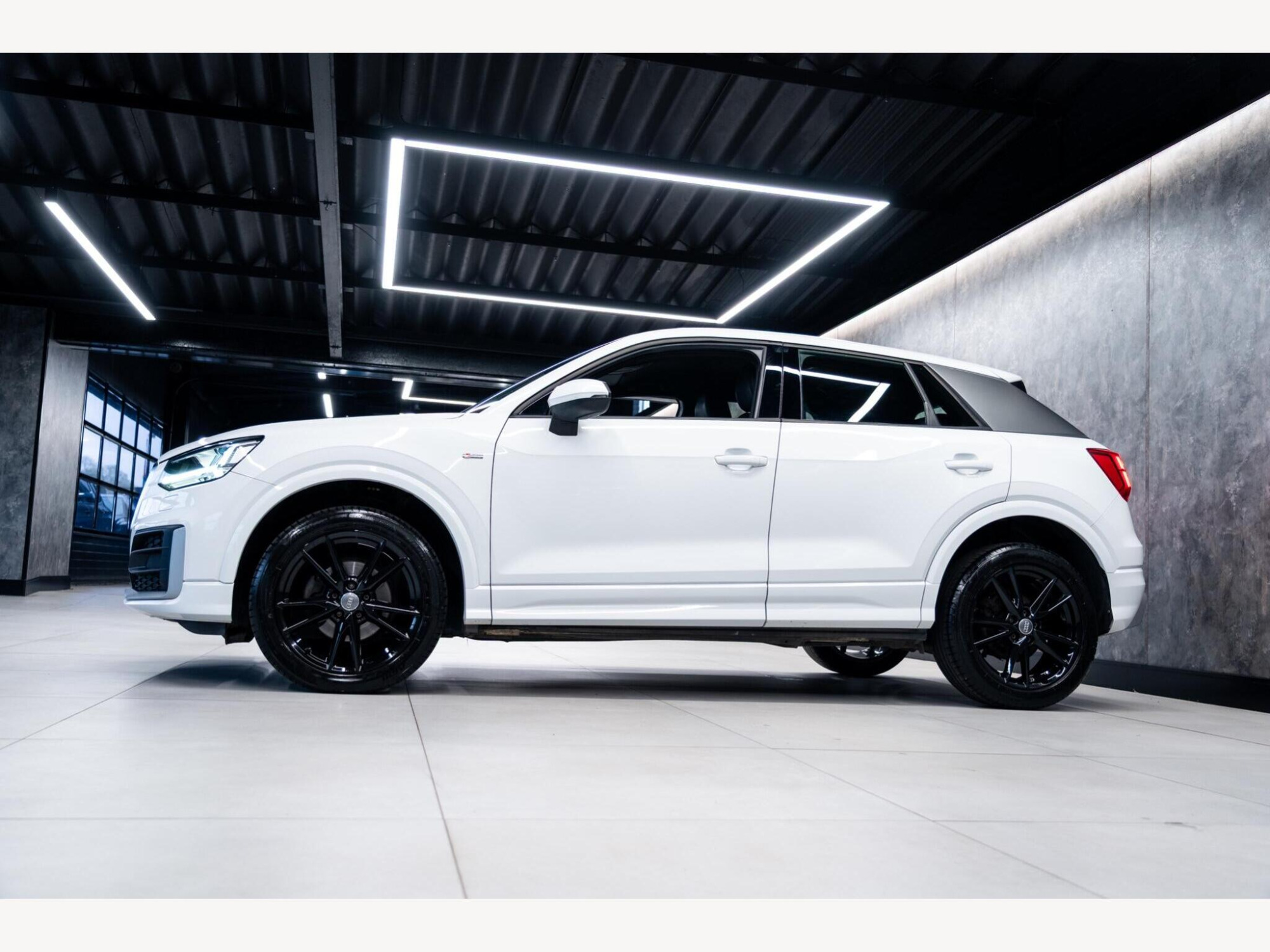 2020 Audi Q2 image 9