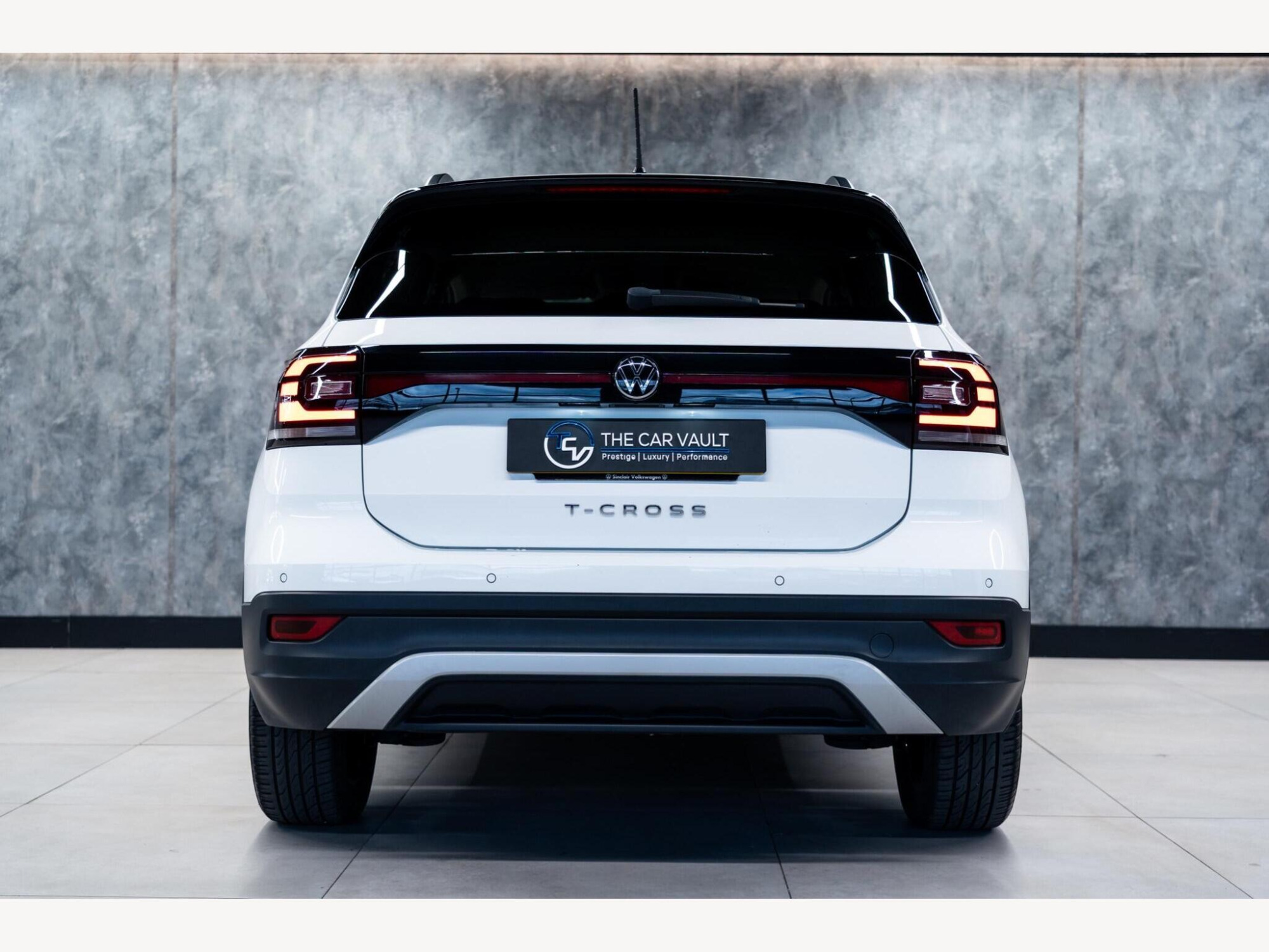 2022 Volkswagen T-Cross image 3
