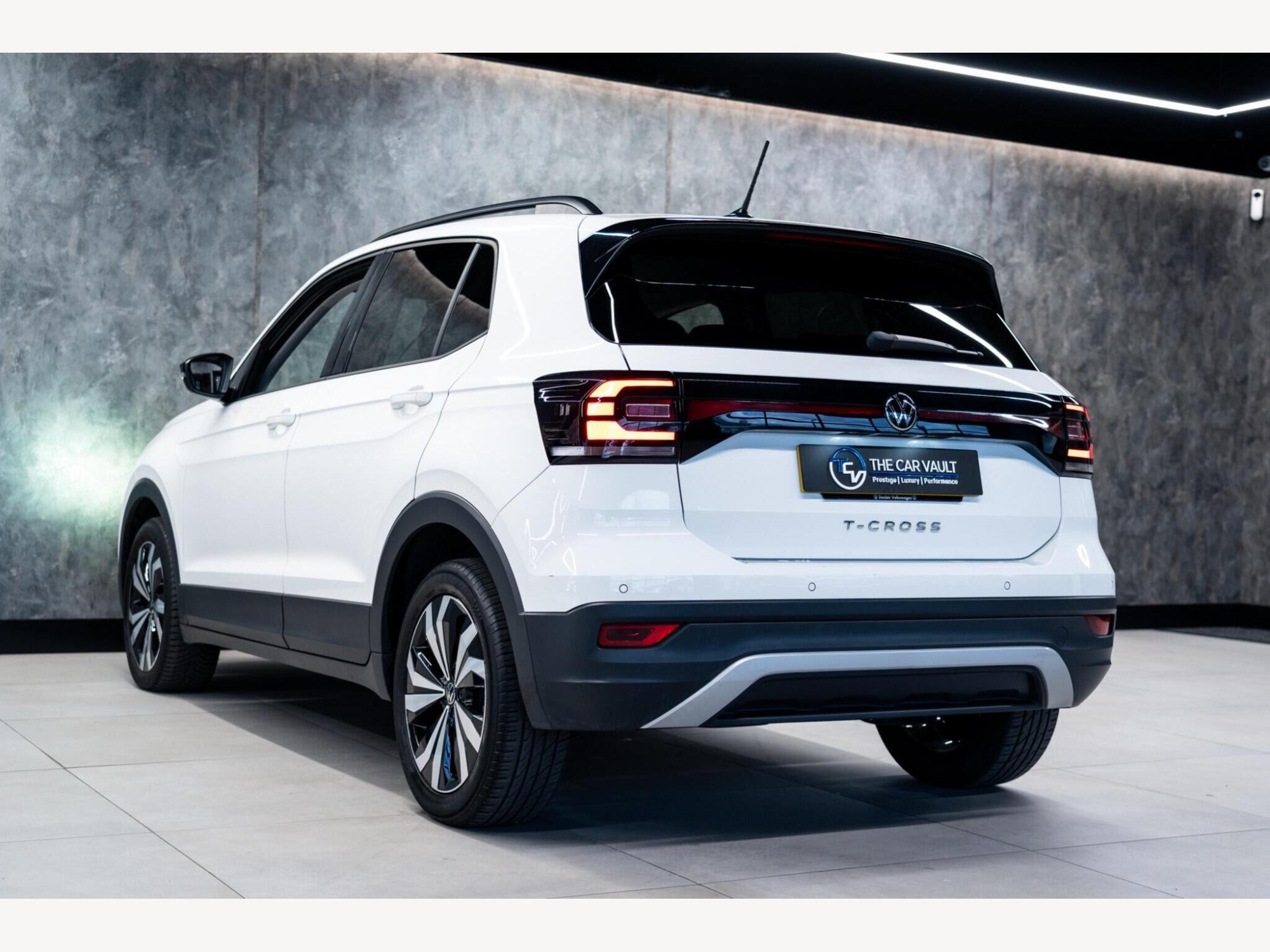 2022 Volkswagen T-Cross image 6