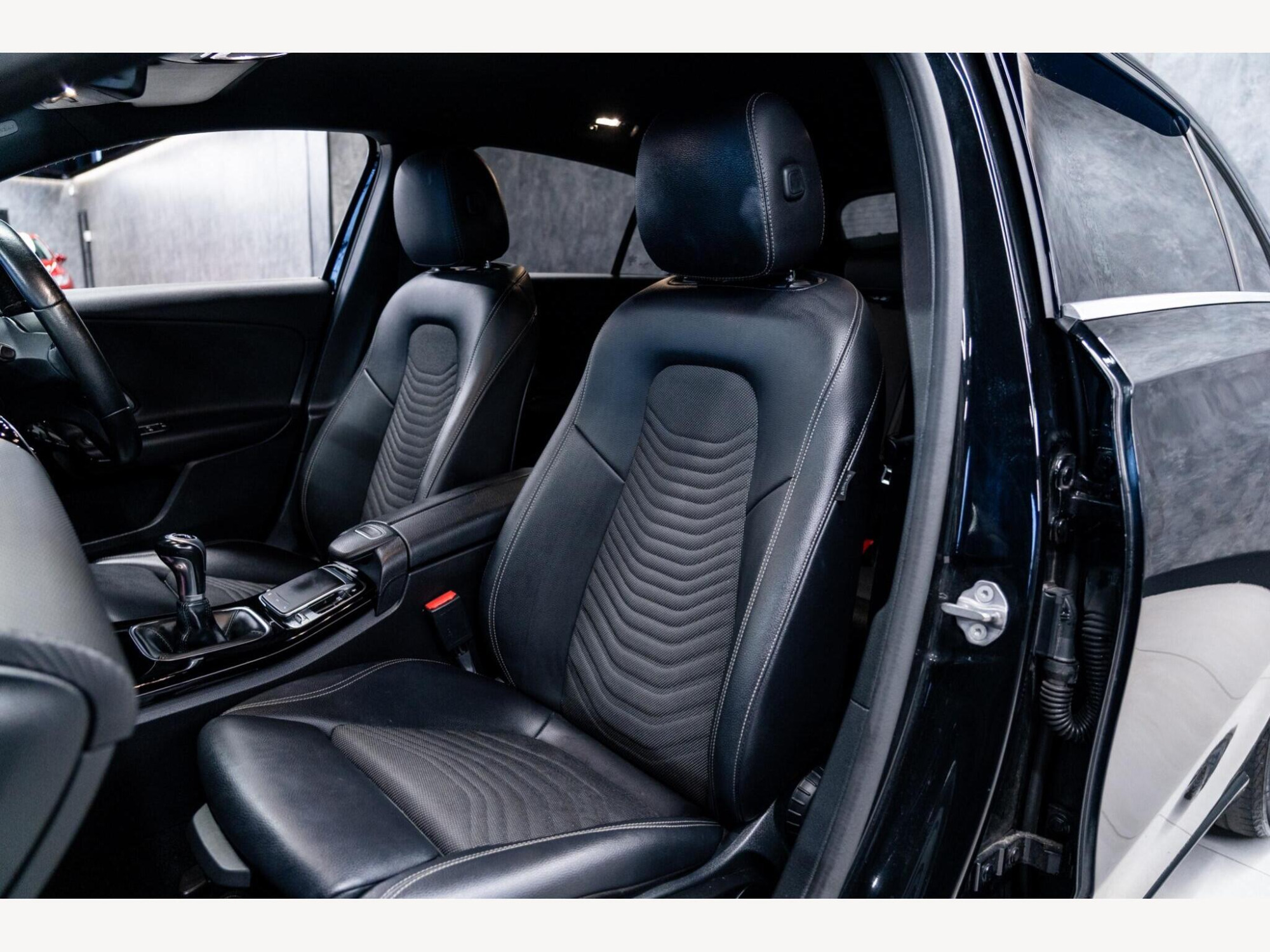 2019 Mercedes-Benz A Class image 38