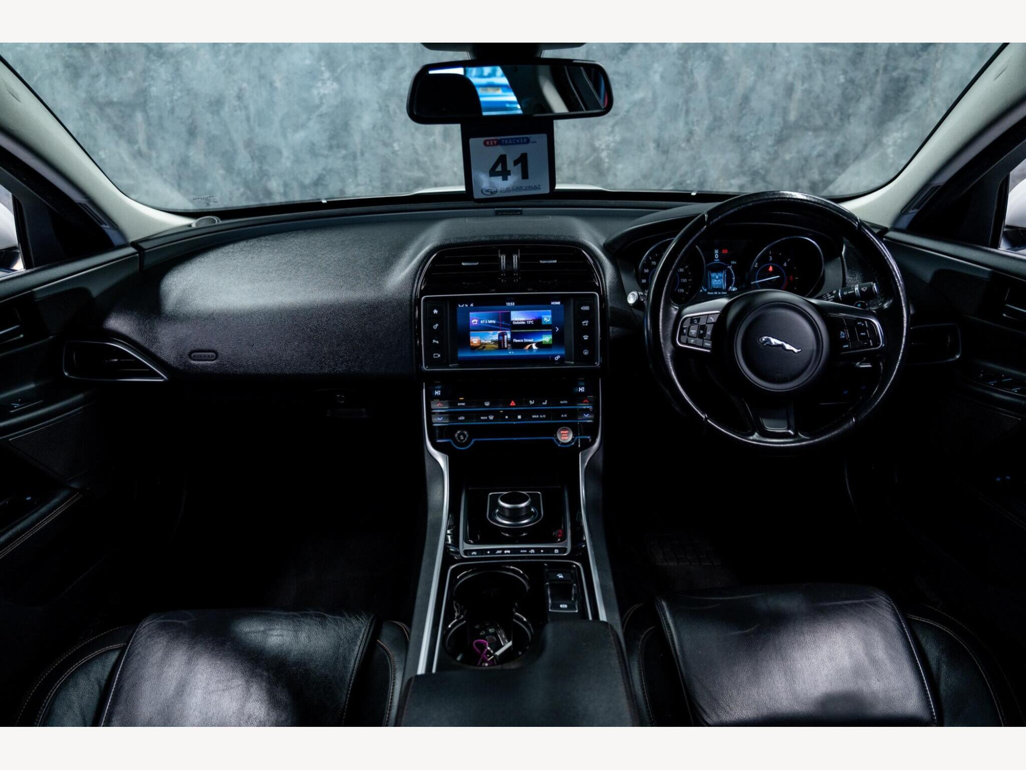 2017 Jaguar XE image 2
