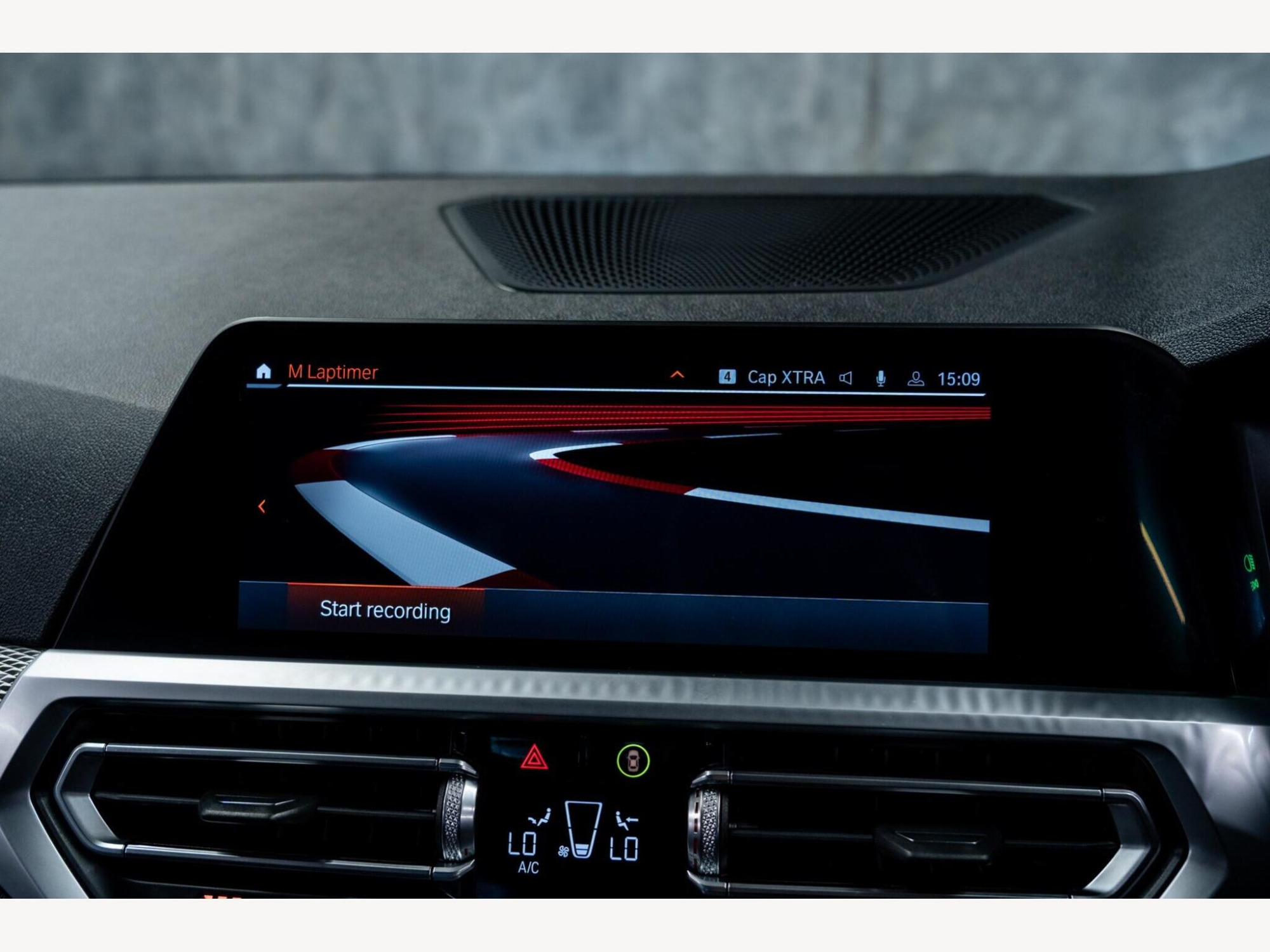 2021 BMW 3 Series image 28