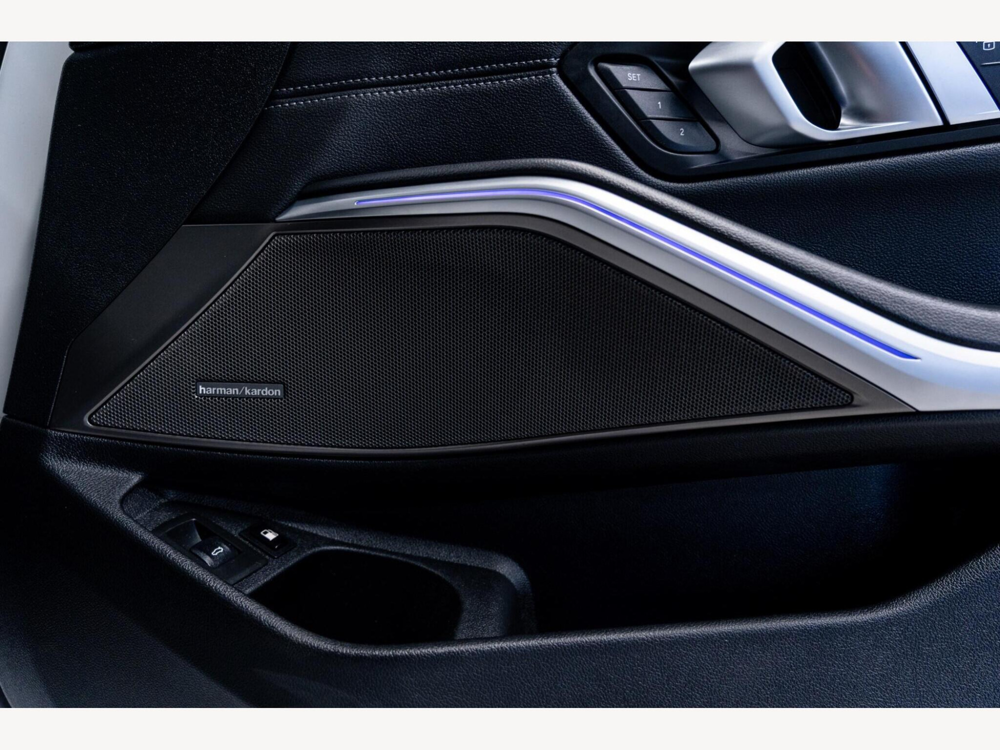 2021 BMW 3 Series image 42