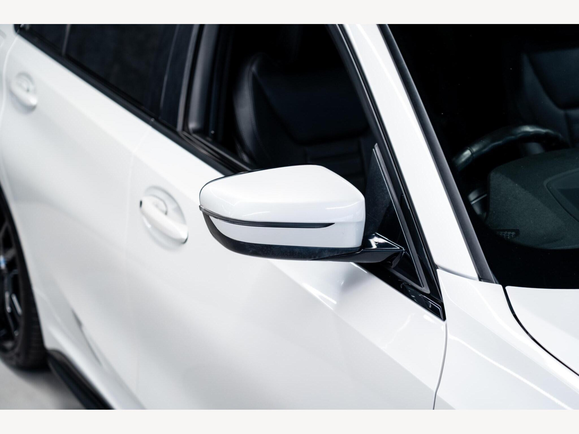 2021 BMW 3 Series image 11