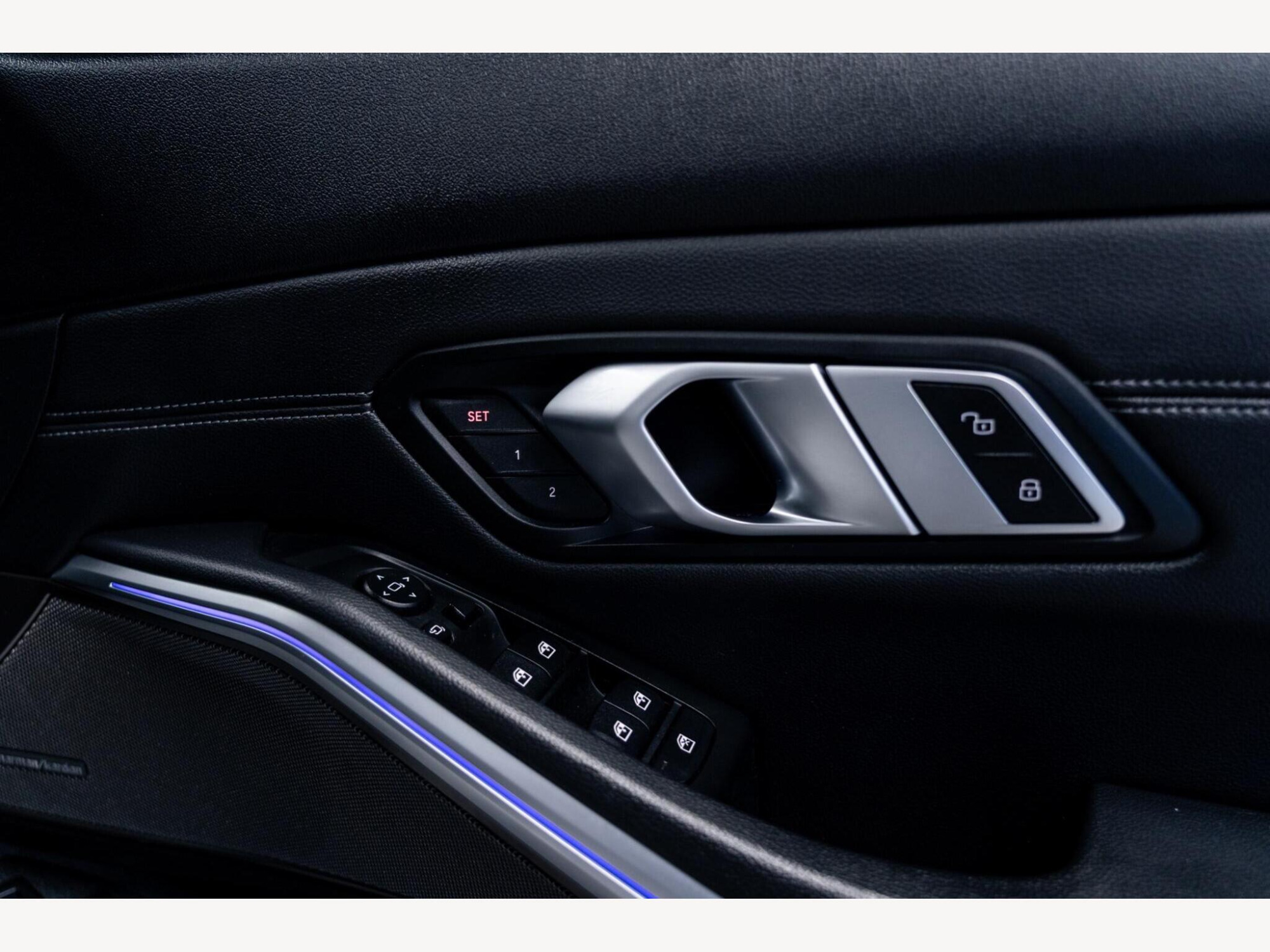 2021 BMW 3 Series image 43