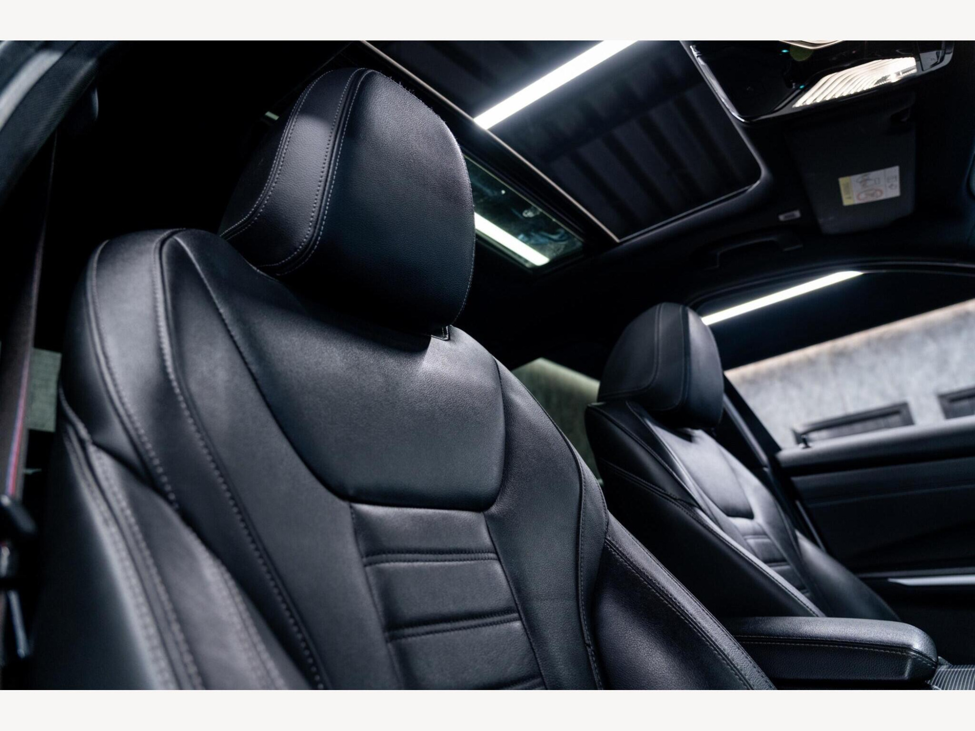 2021 BMW 3 Series image 46