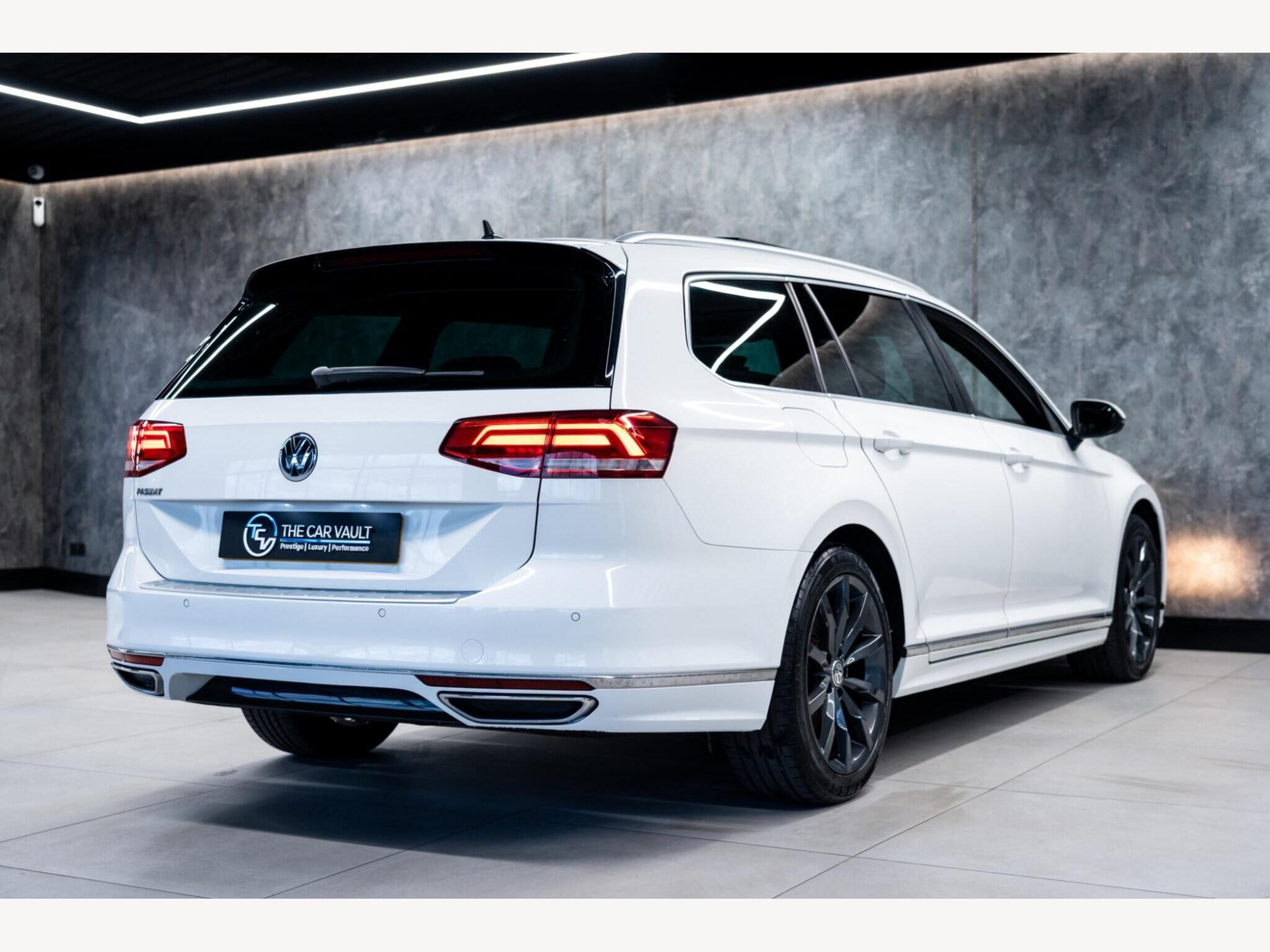 2018 Volkswagen Passat image 8