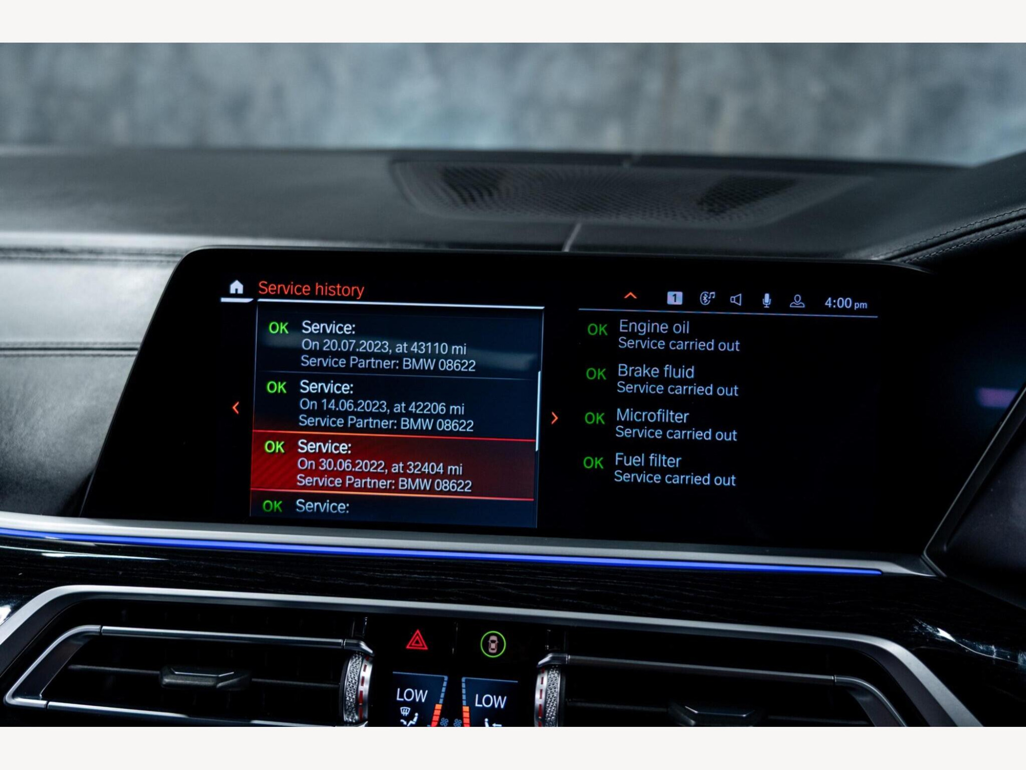 2019 BMW X7 image 25