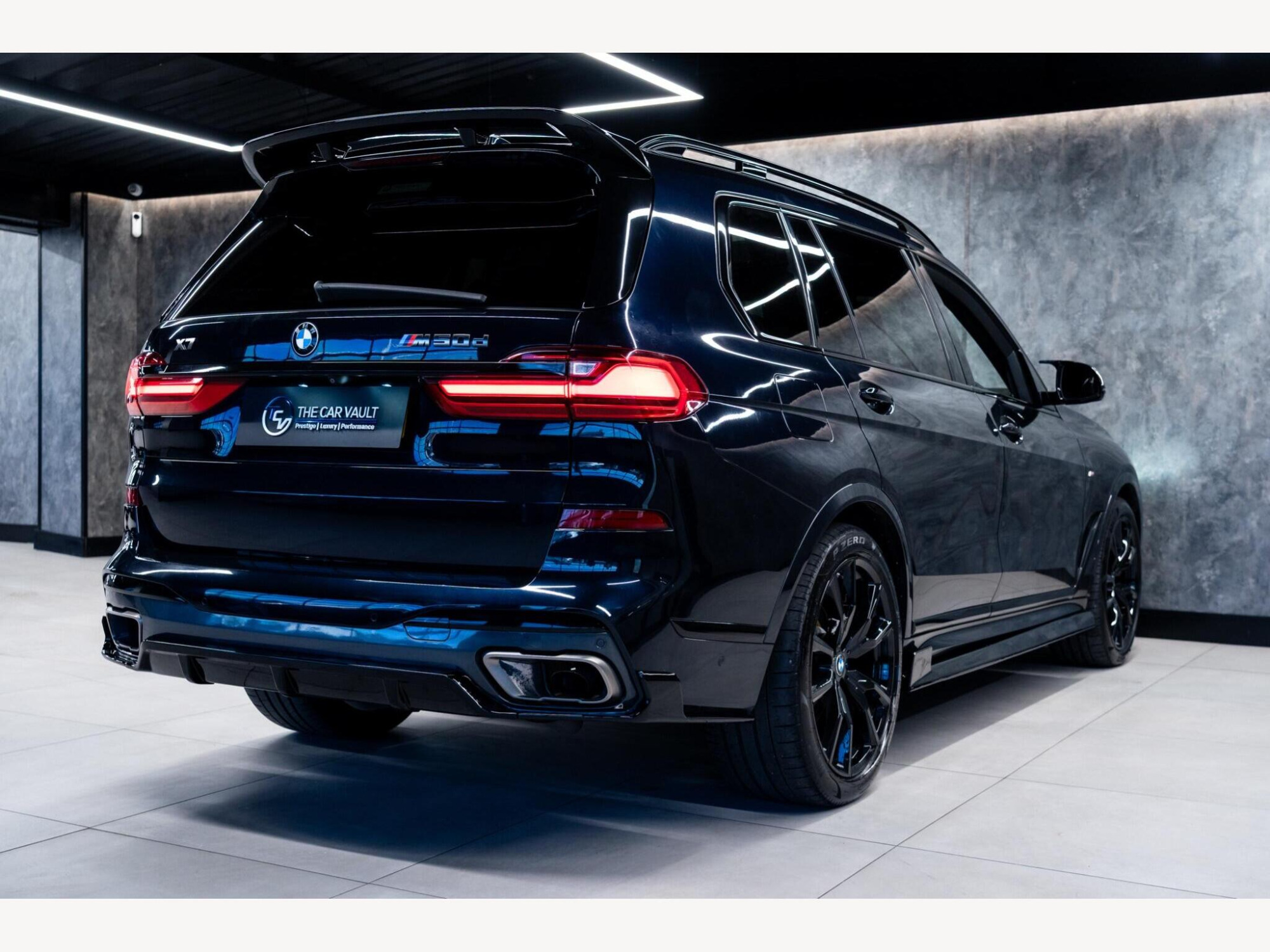 2019 BMW X7 image 3