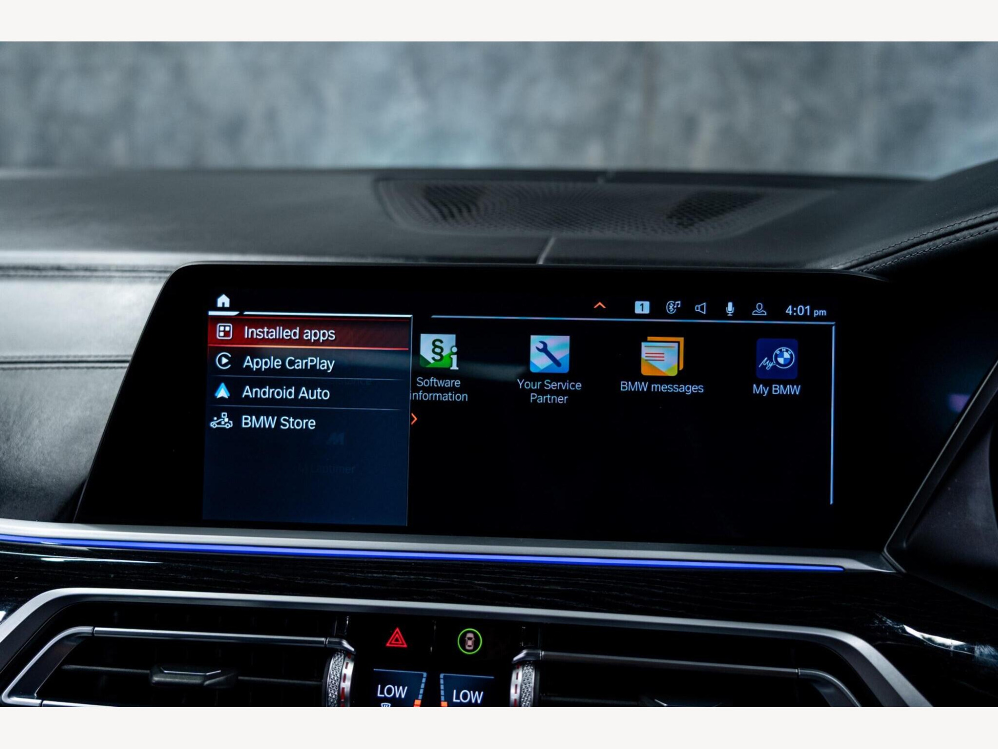 2019 BMW X7 image 44