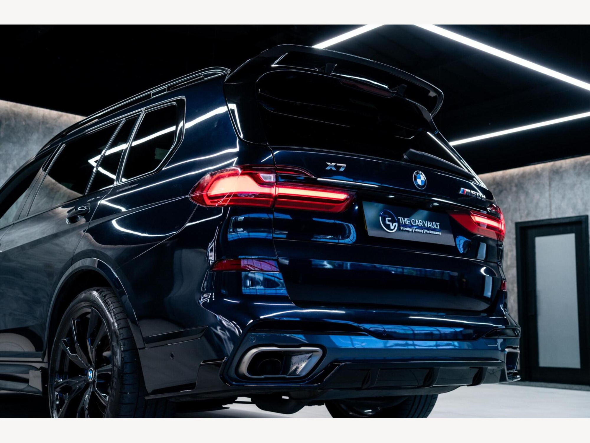 2019 BMW X7 image 13