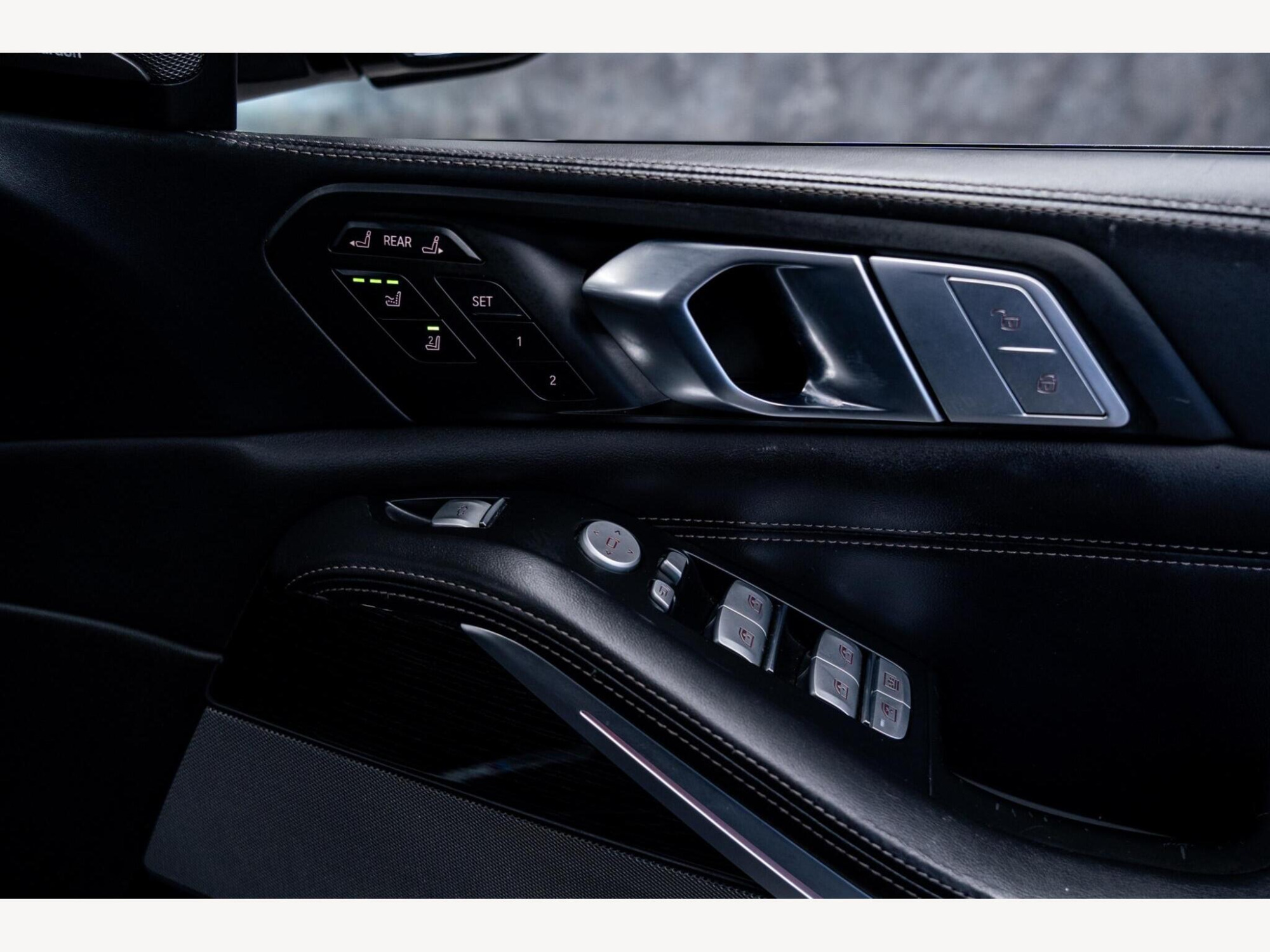 2019 BMW X7 image 54