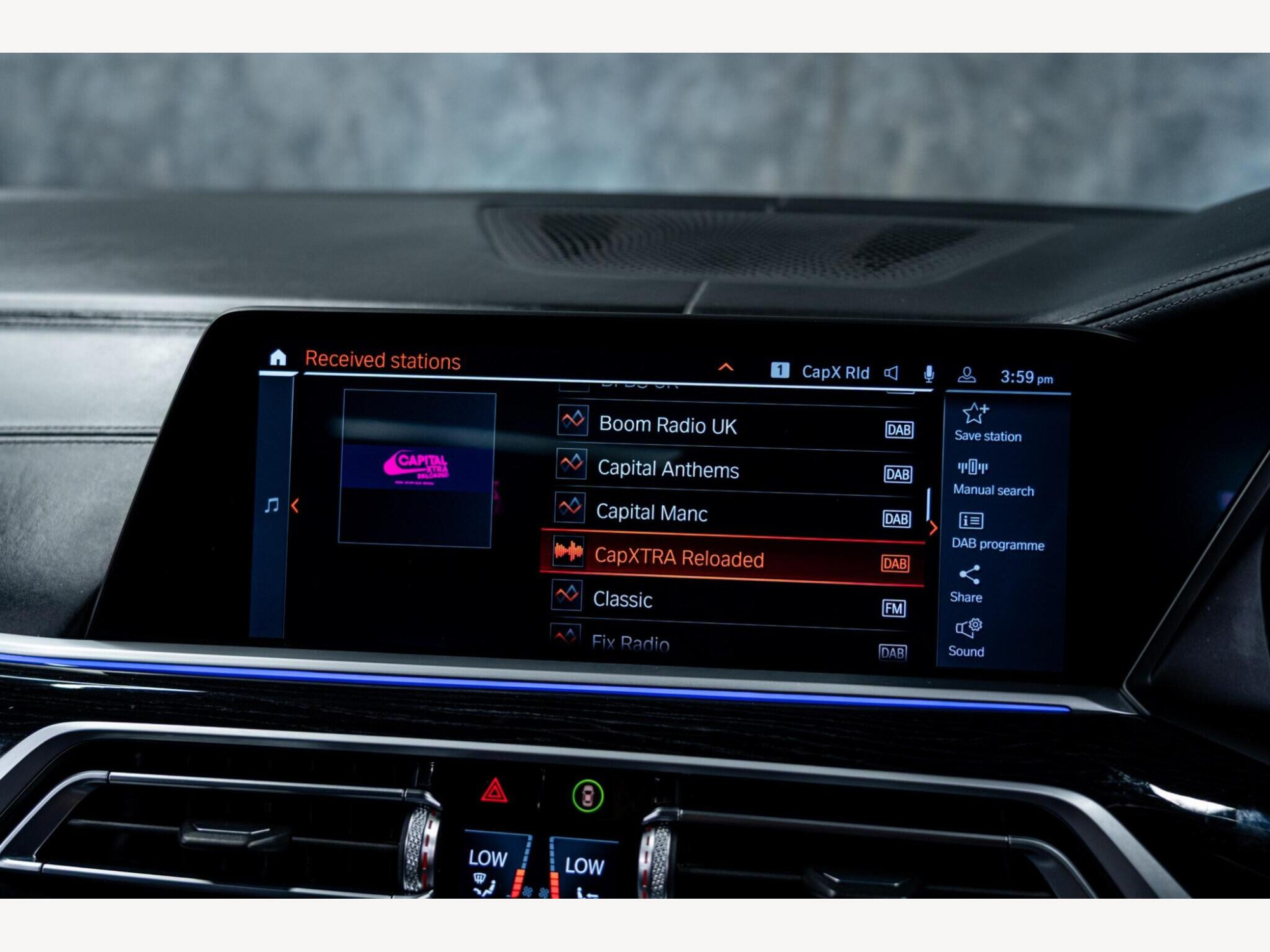 2019 BMW X7 image 43